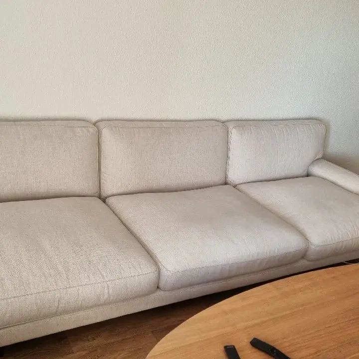 Gubi 3-personers sofa