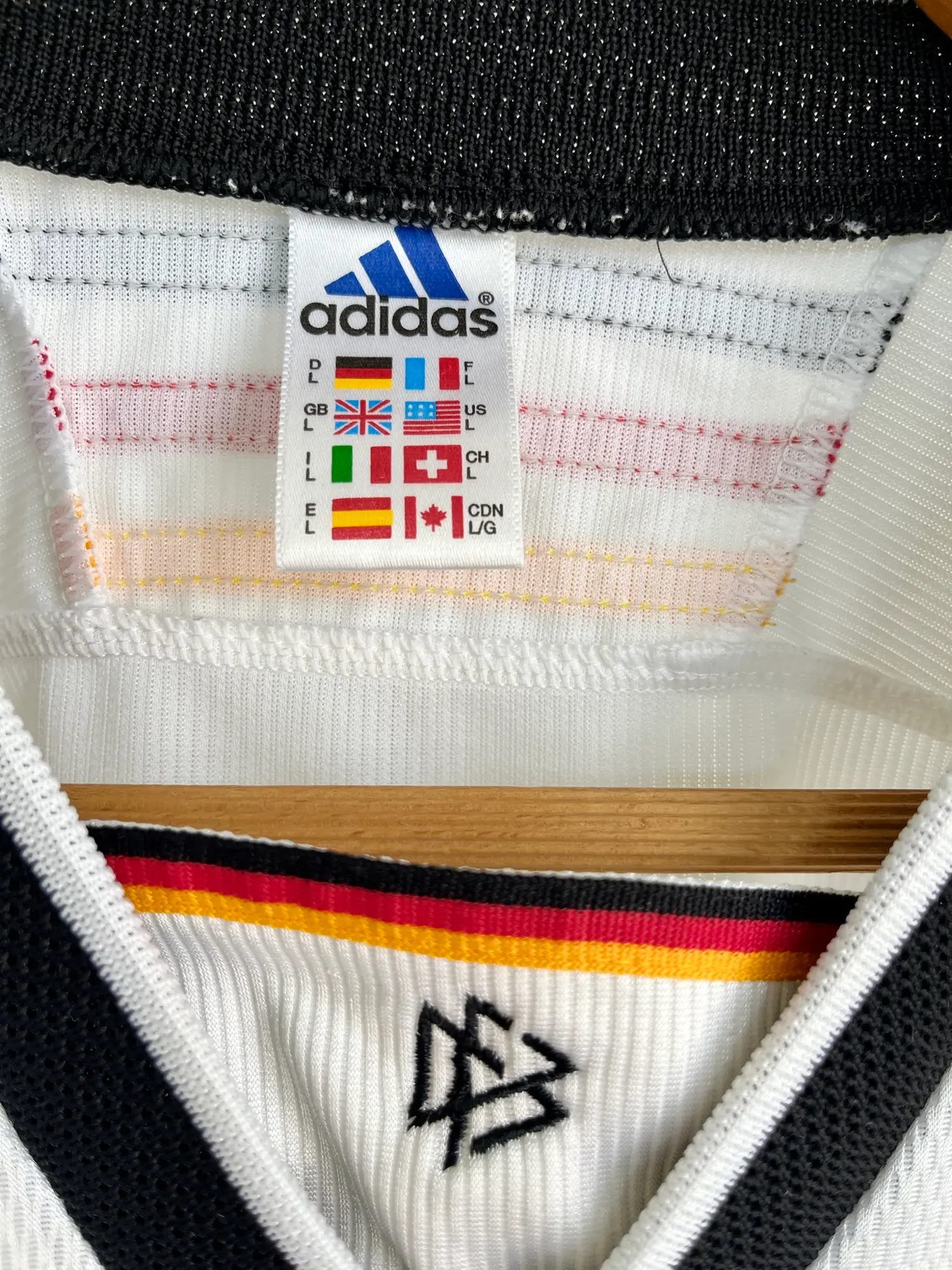 Adidas fodboldtrøje