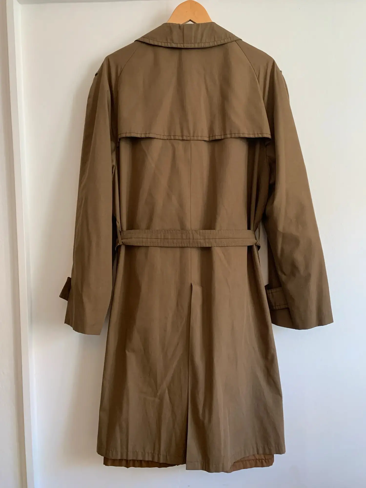 Vintage trenchcoat