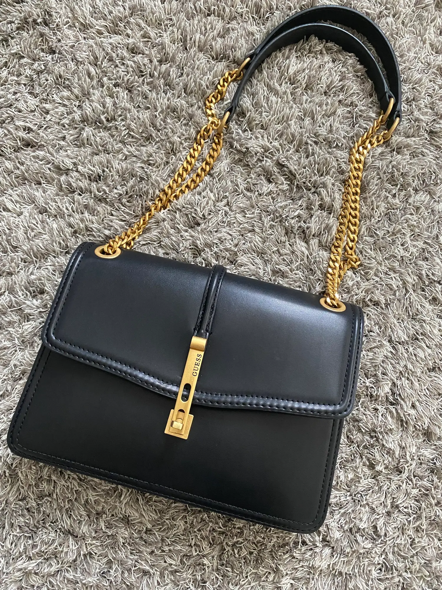 Guess crossbody-taske