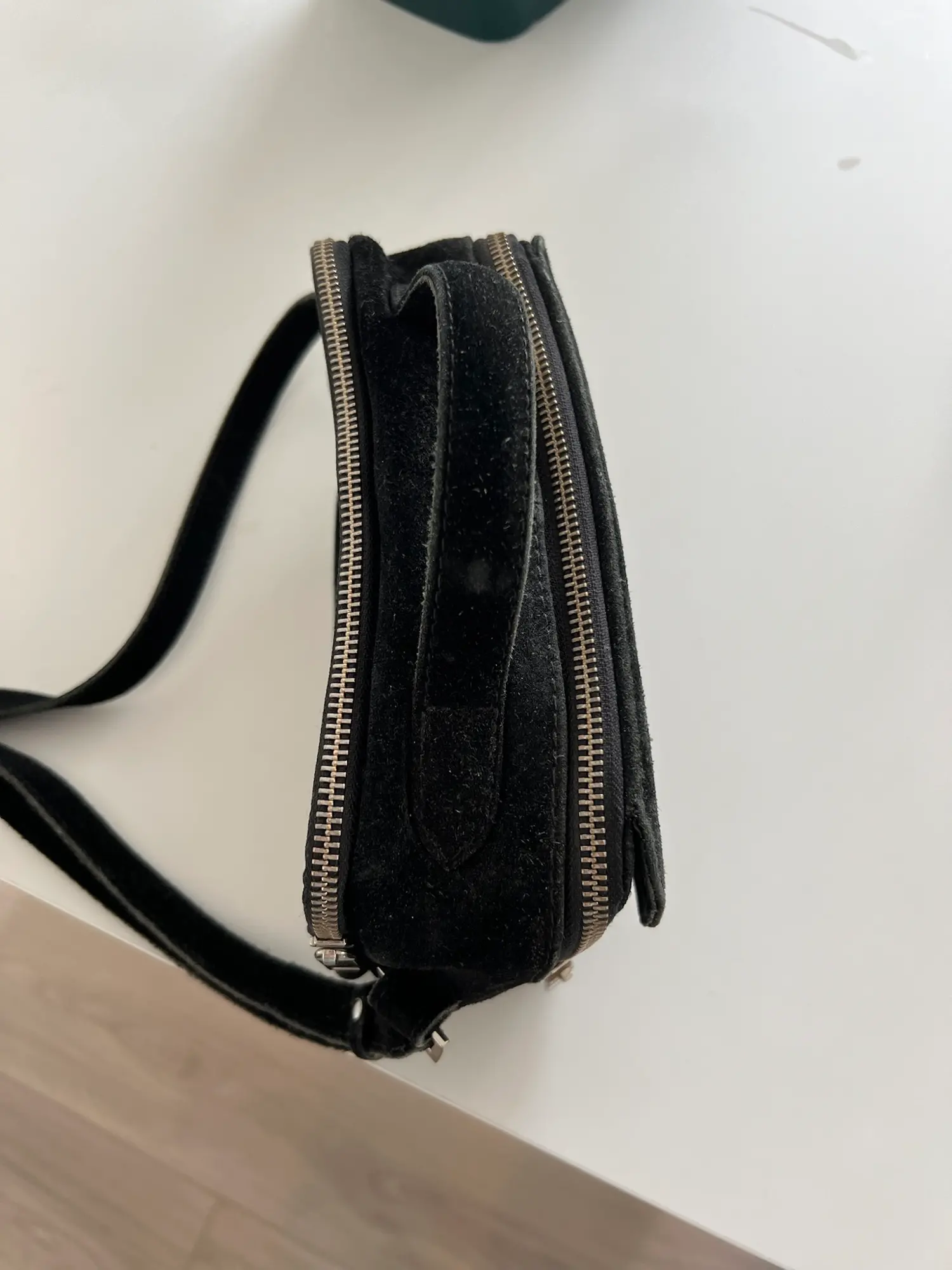 Crossbody-taske