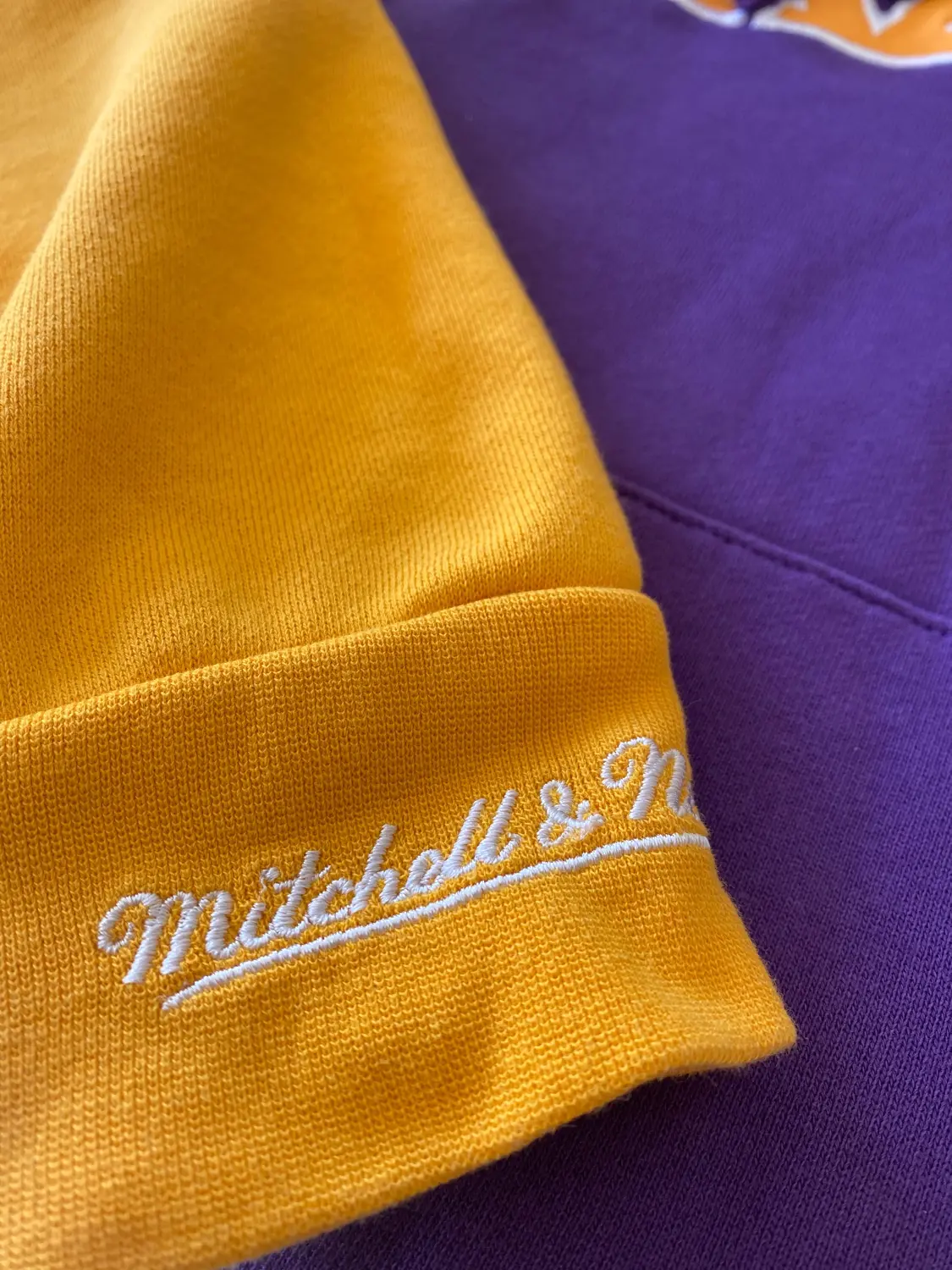 Mitchell  Ness sweatshirt