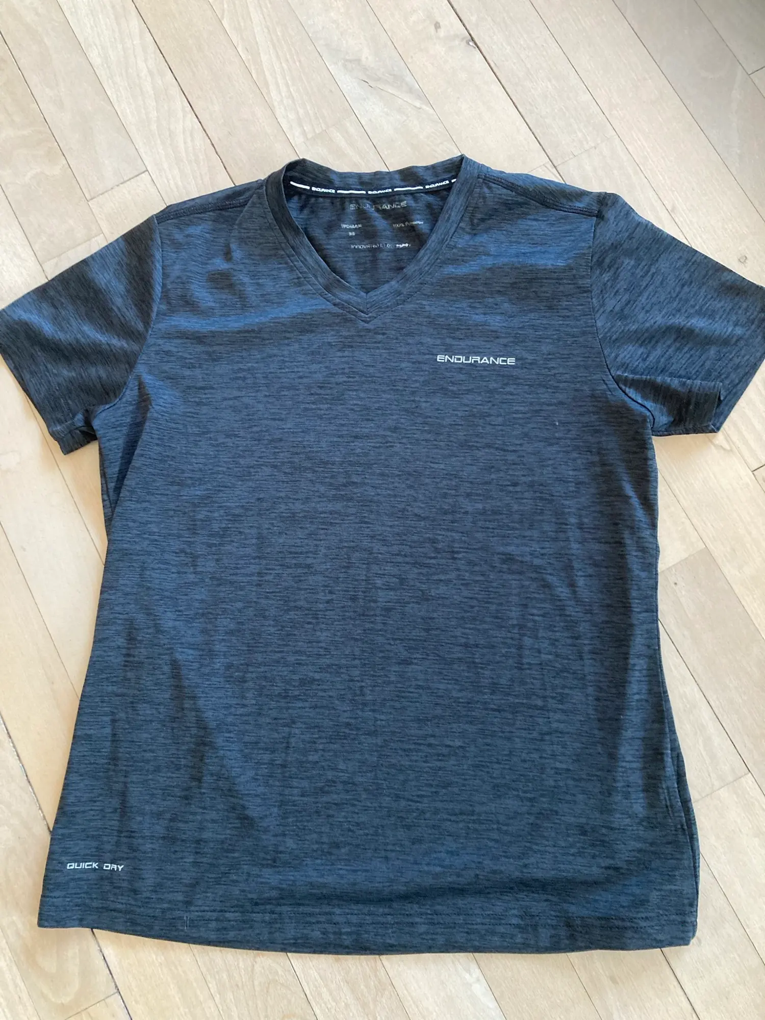 Endurance t-shirt