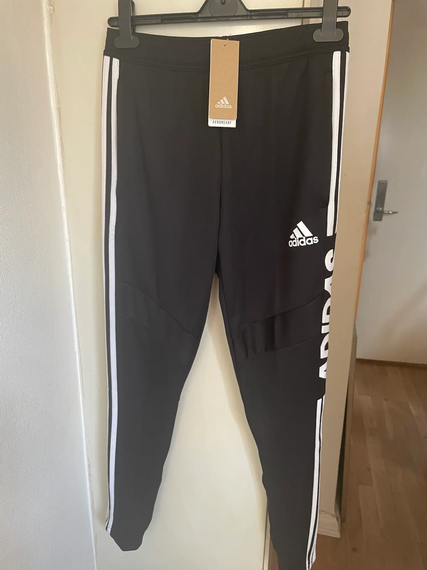 Adidas træningsbukser