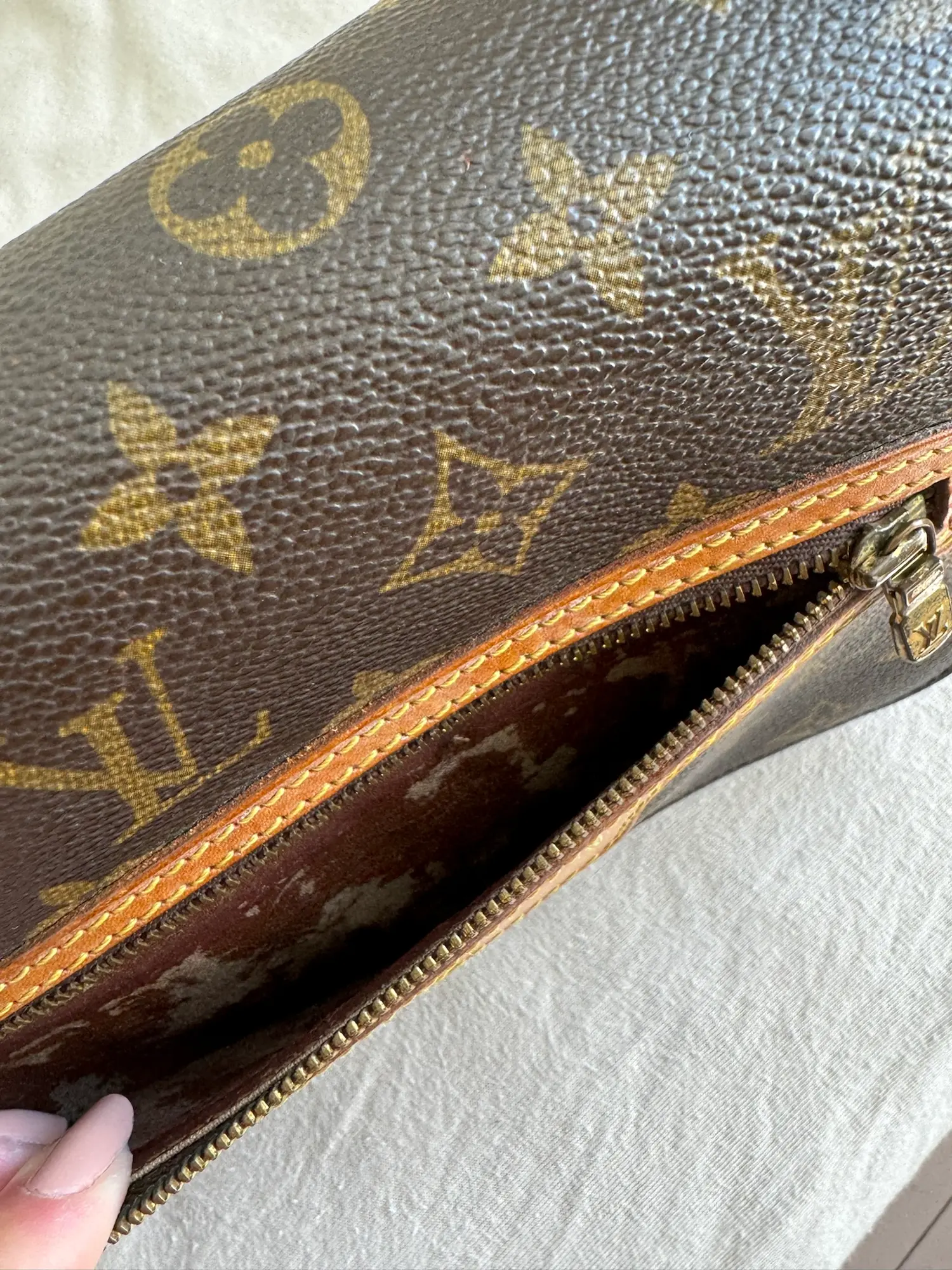 Louis Vuitton crossbody-taske