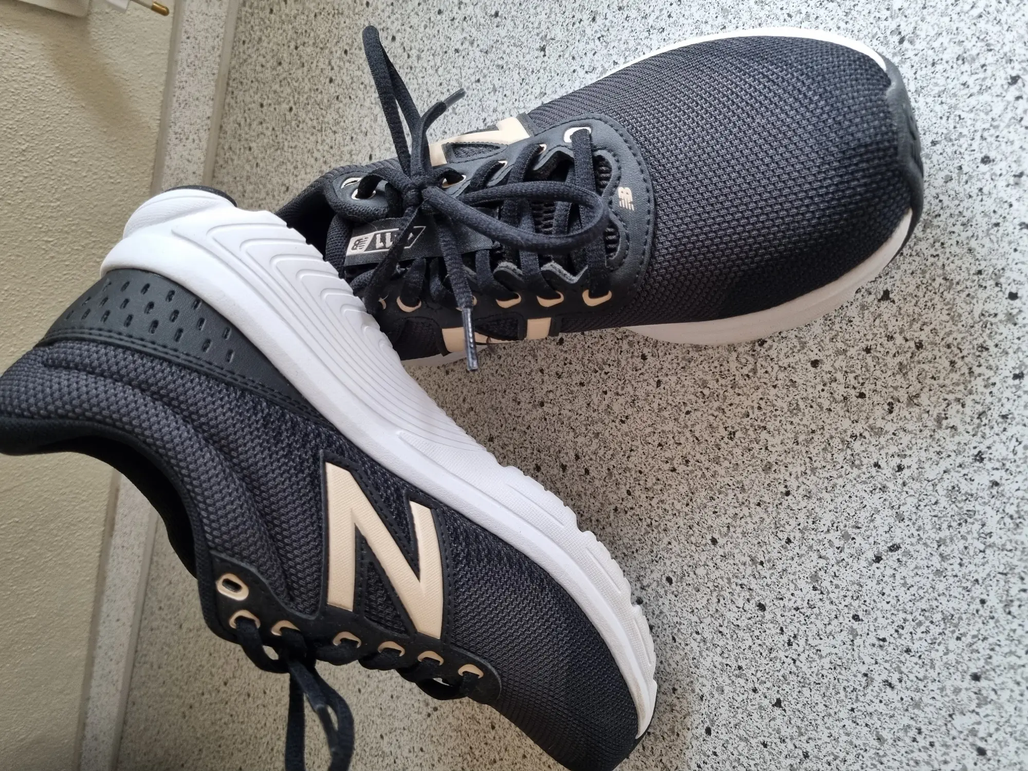 New Balance sportssko