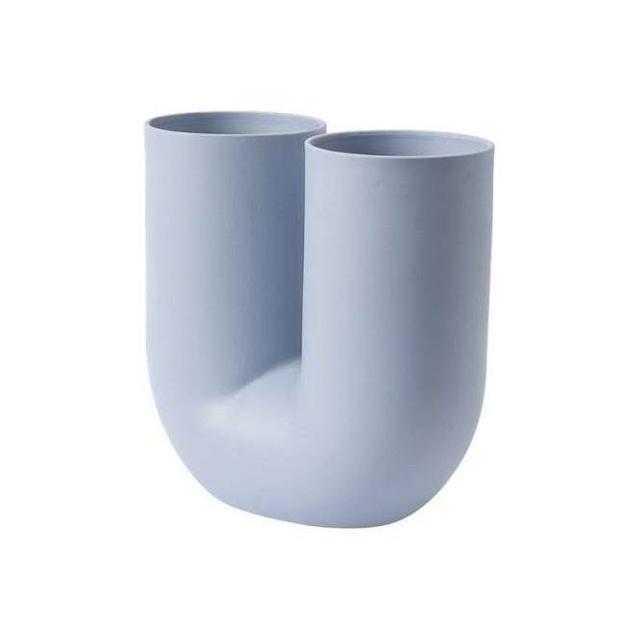 Muuto vase