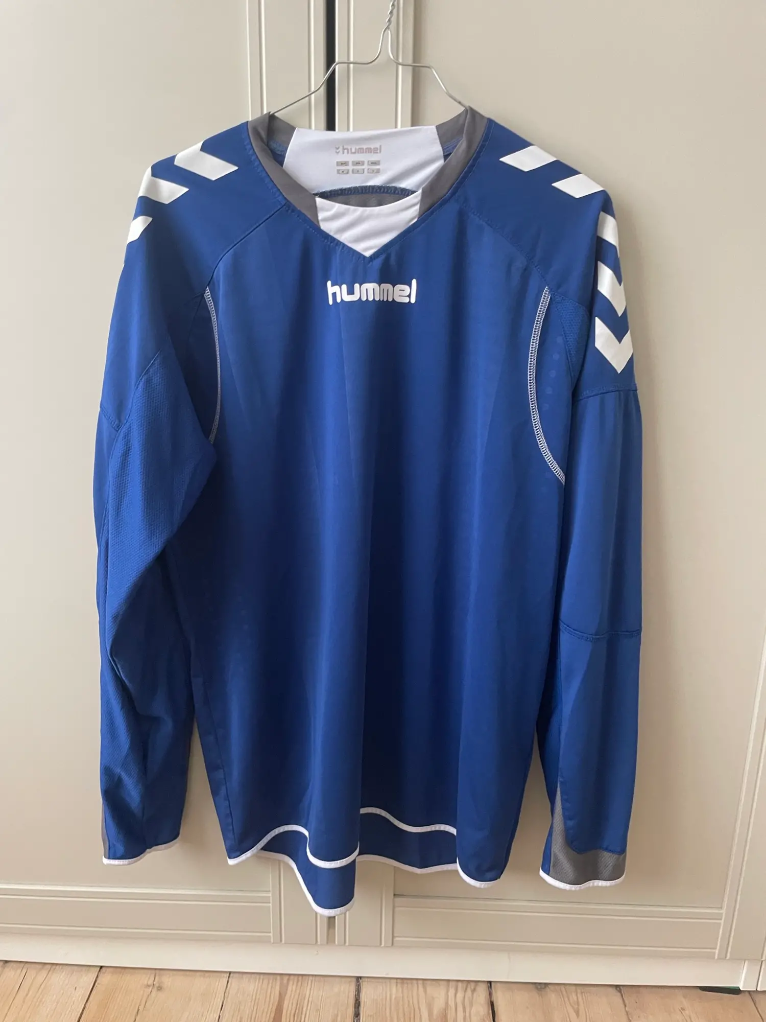 Hummel sportsjakke