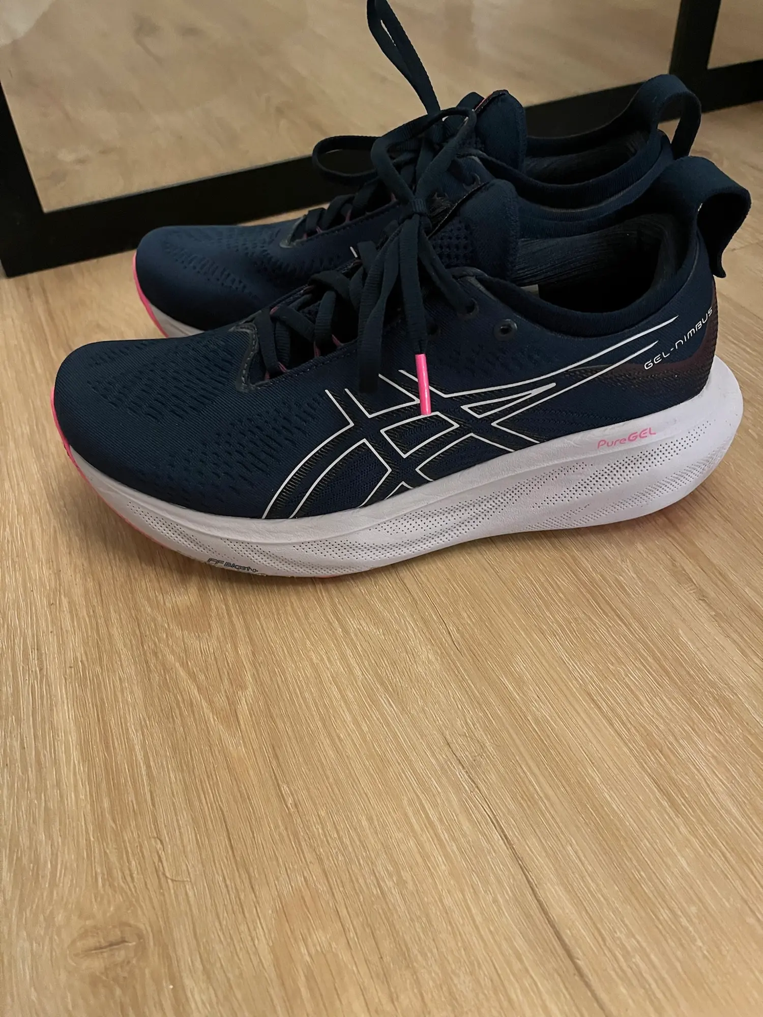 ASICS løbesko