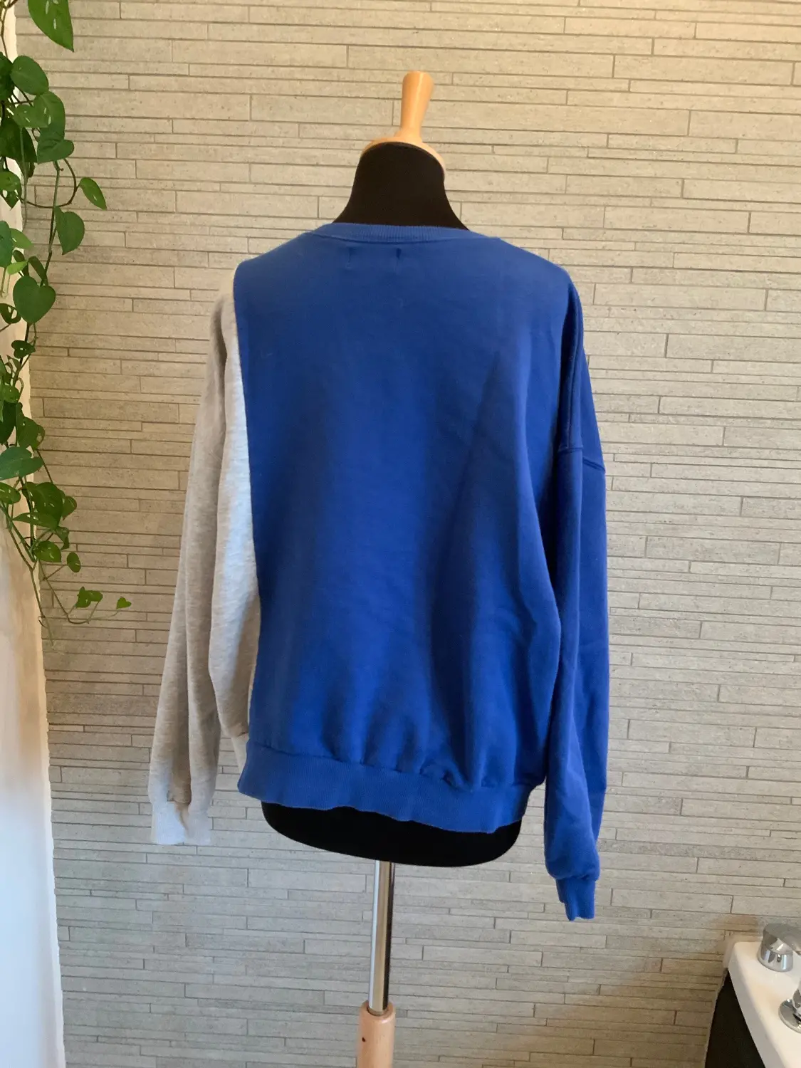 Pull And Bear sweatshirt