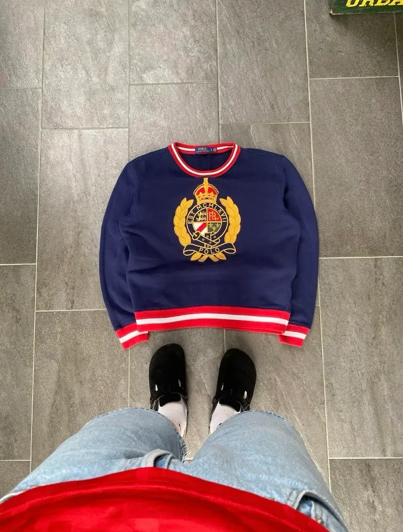 Ralph Lauren sweatshirt