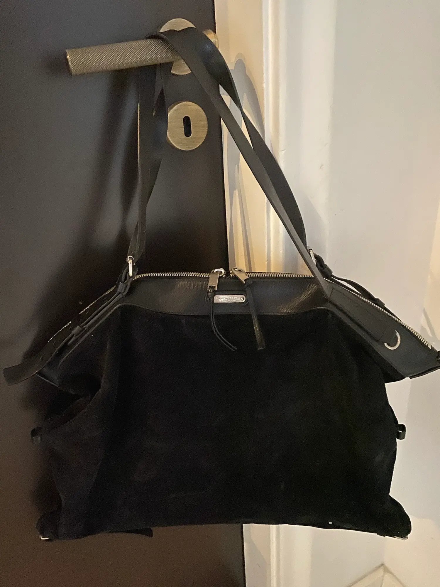 Yves Saint Laurent totebag  mulepose