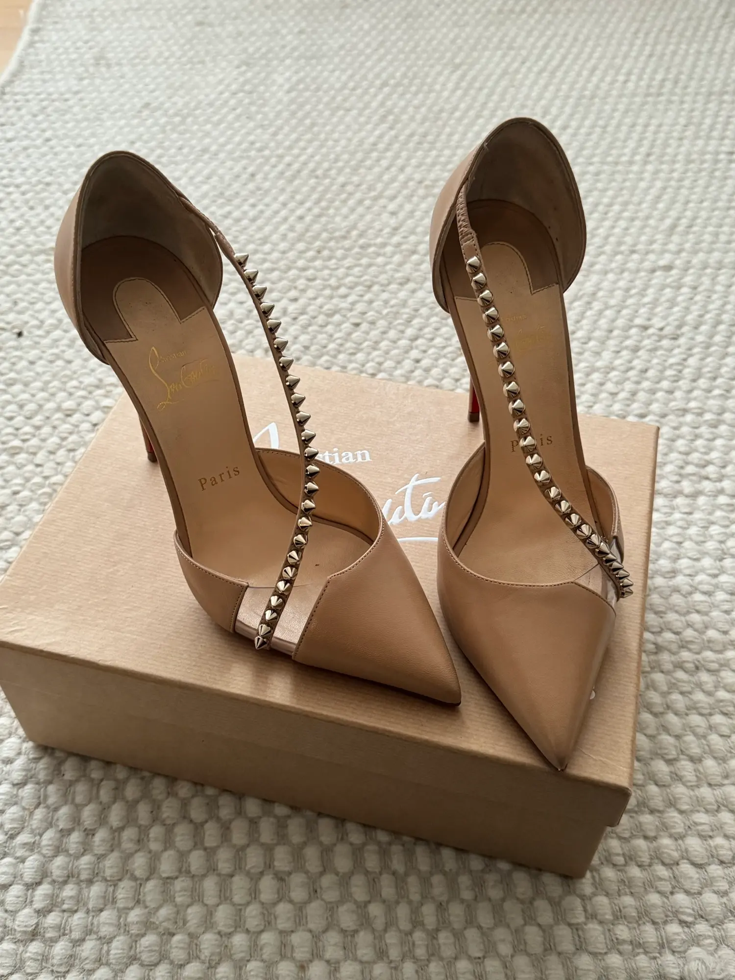 Christian Louboutin stiletter