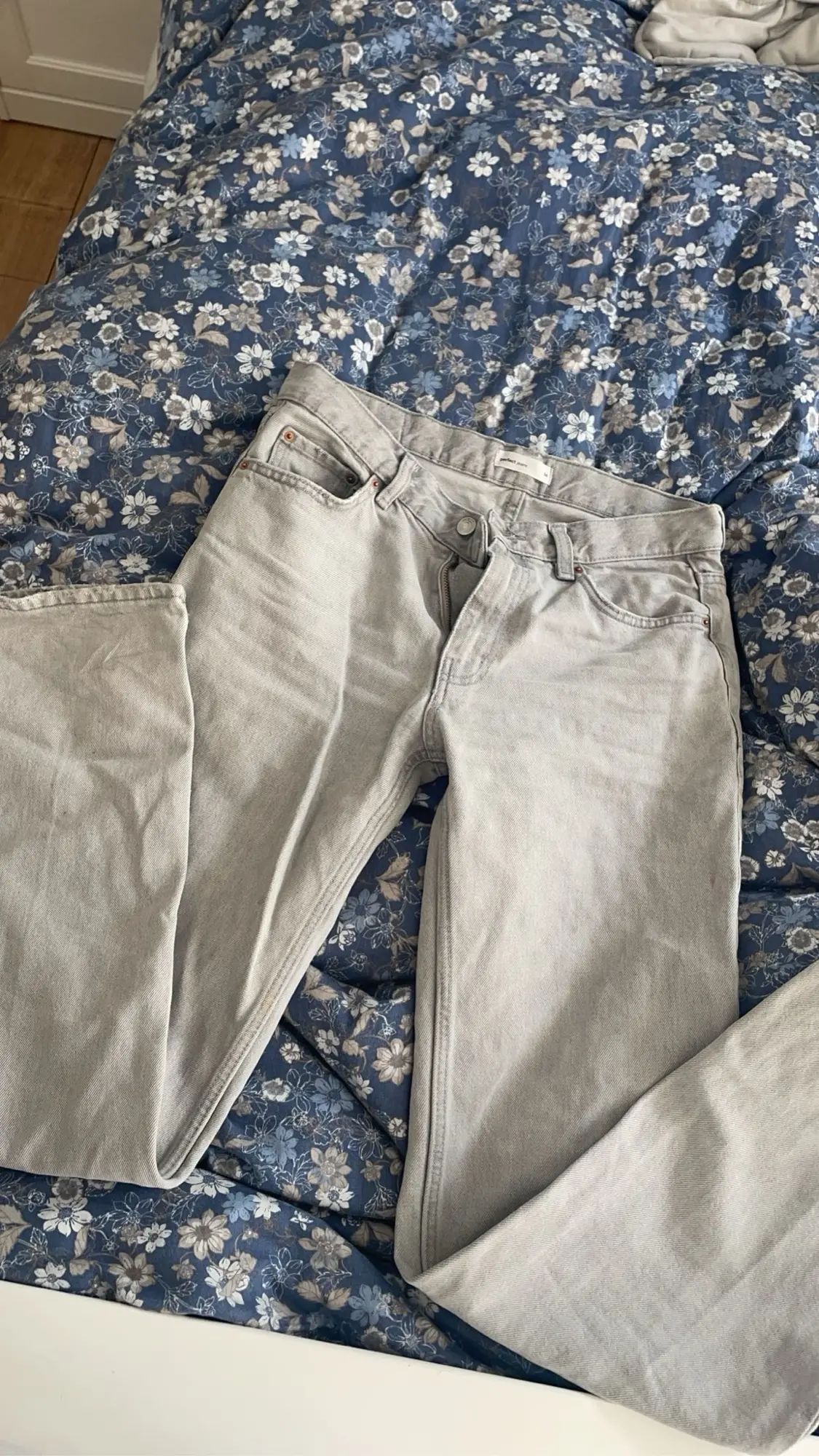 Gina Tricot jeans