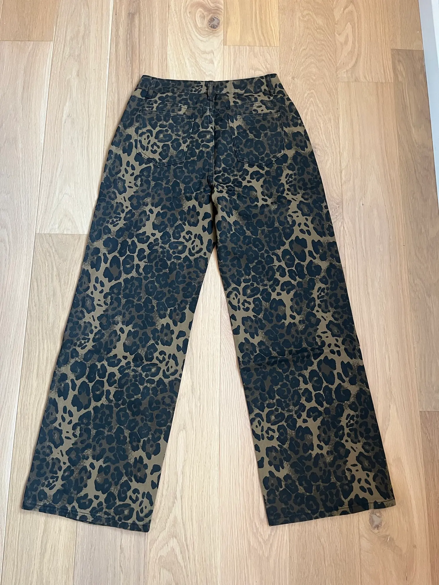 Zara jeans