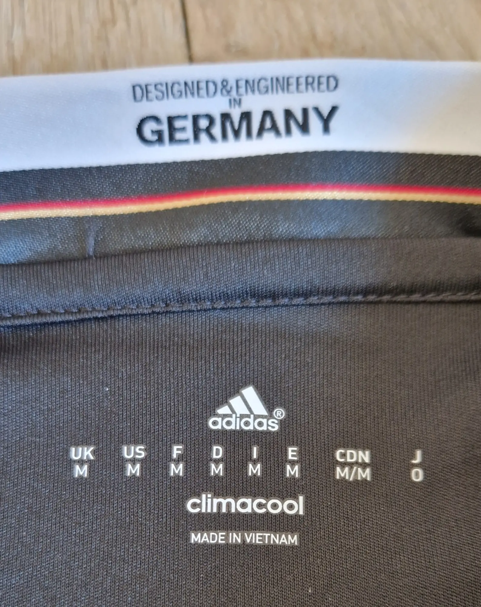 Adidas fodboldtrøje