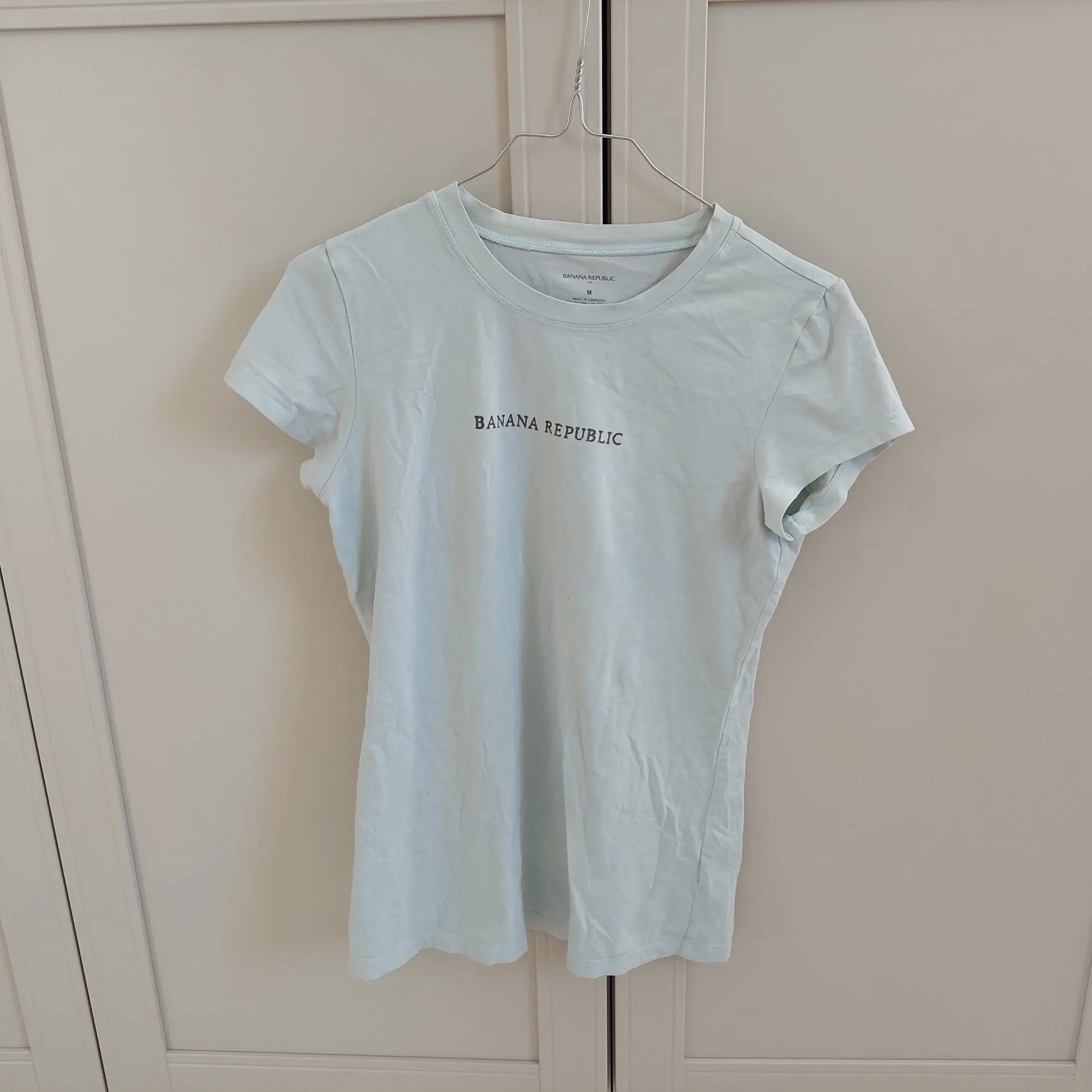 Banana Republic t-shirt