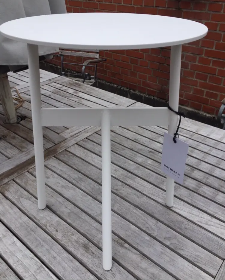 Normann Copenhagen andet bord