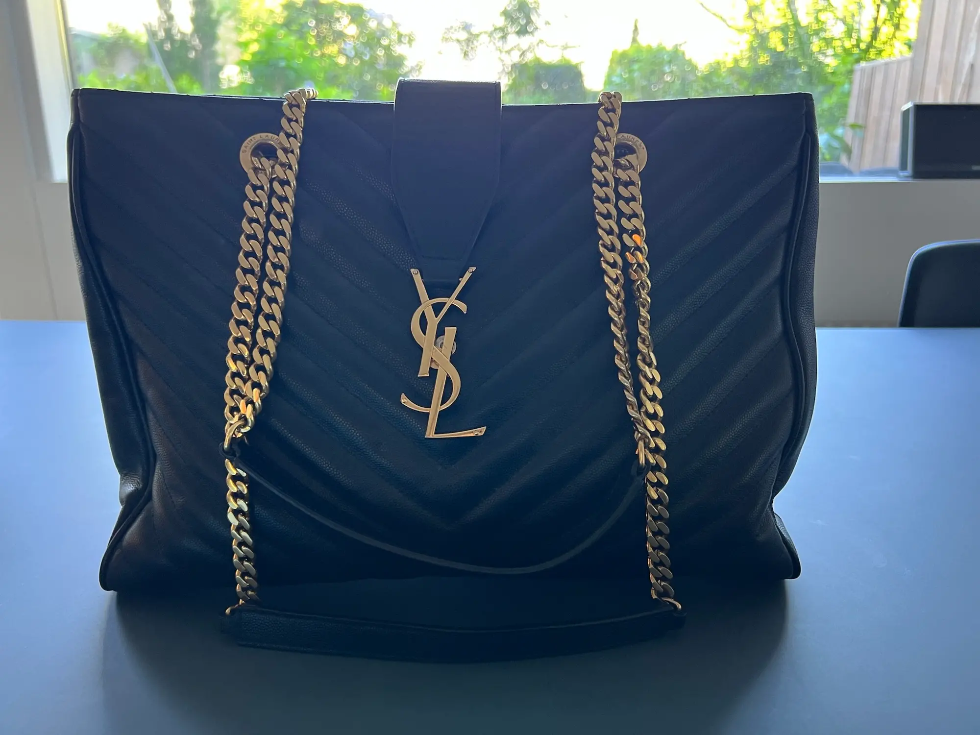 Yves Saint Laurent skuldertaske