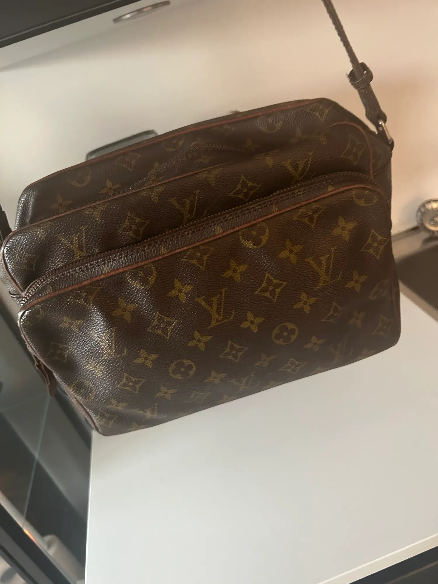 Louis Vuitton skuldertaske