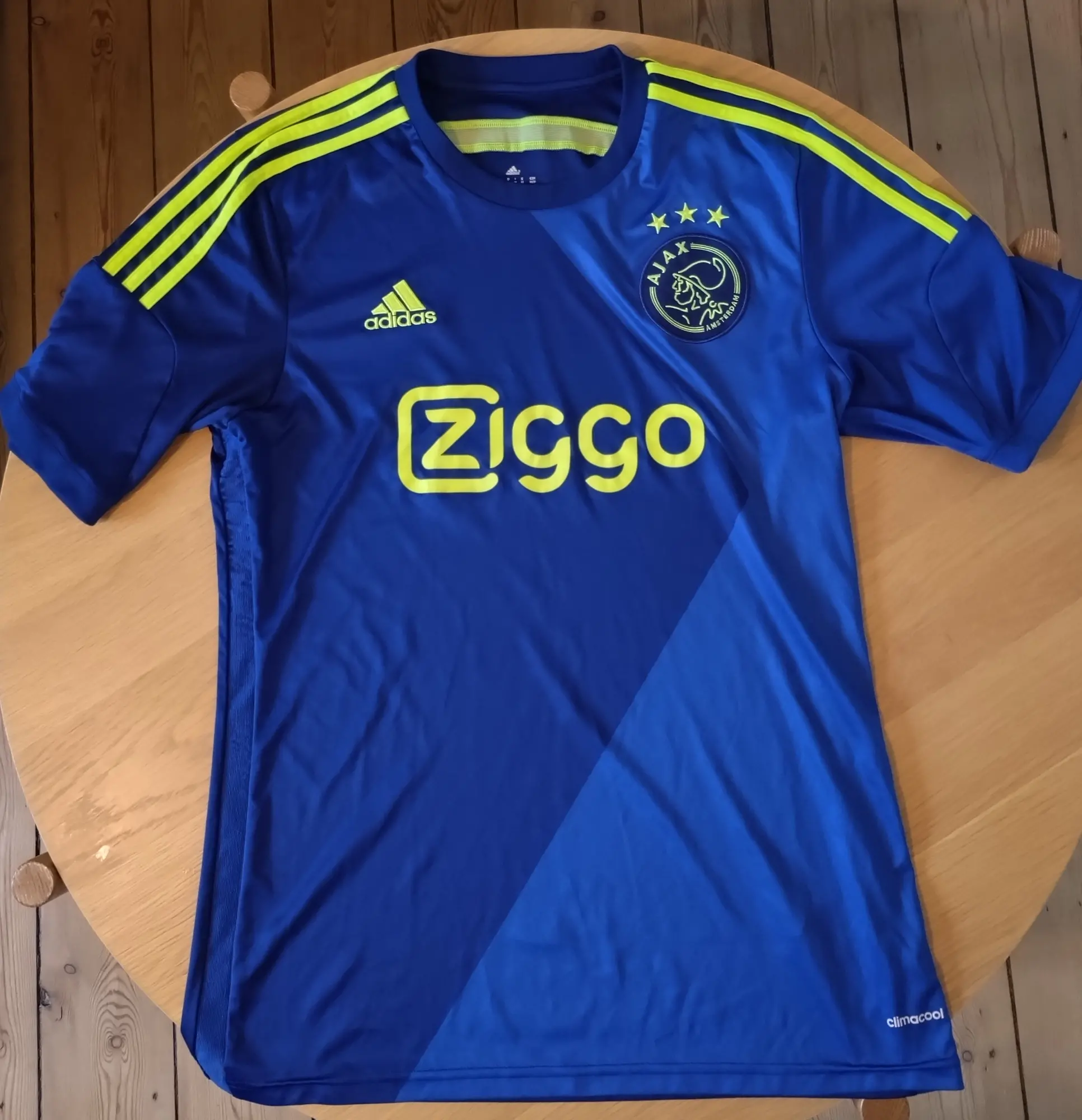 Adidas fodboldtrøje