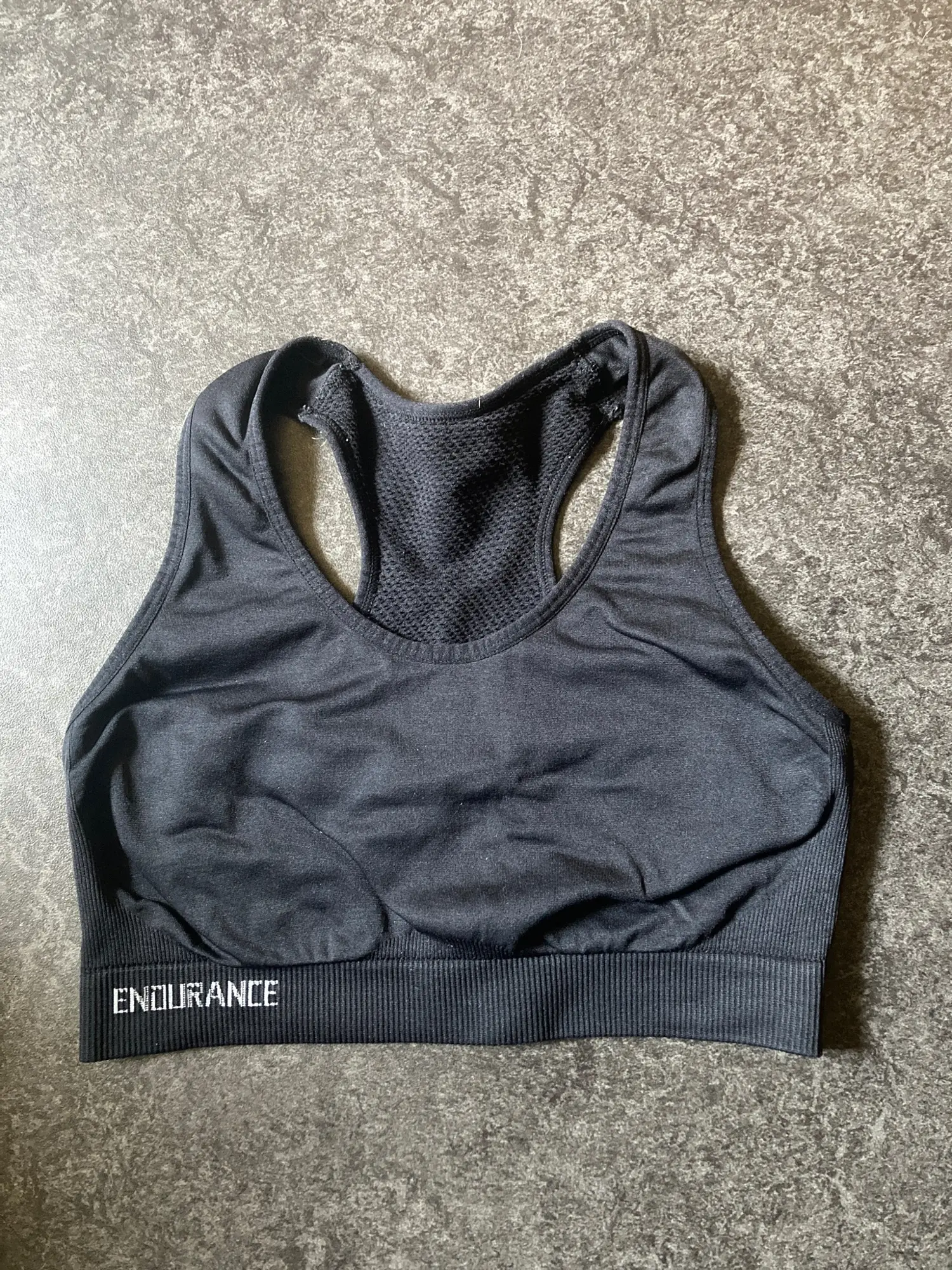 Endurance top