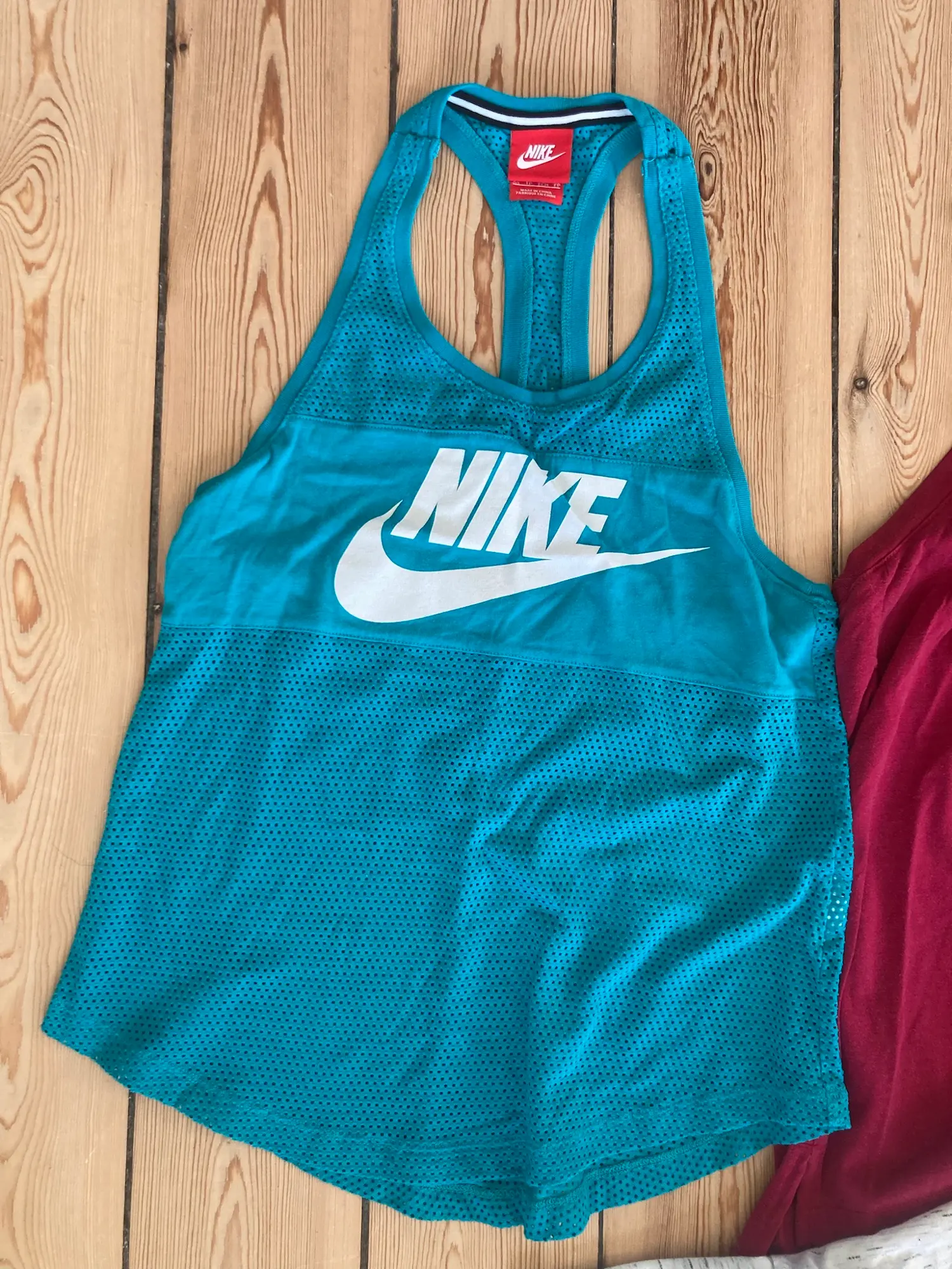 Nike t-shirt