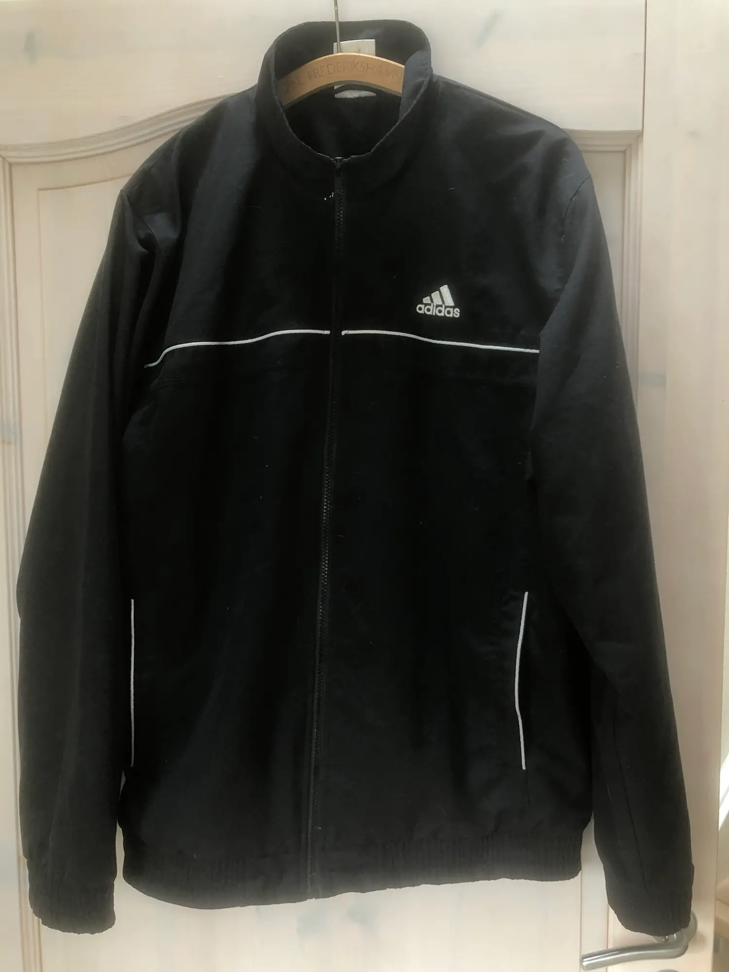 Adidas sportsjakke