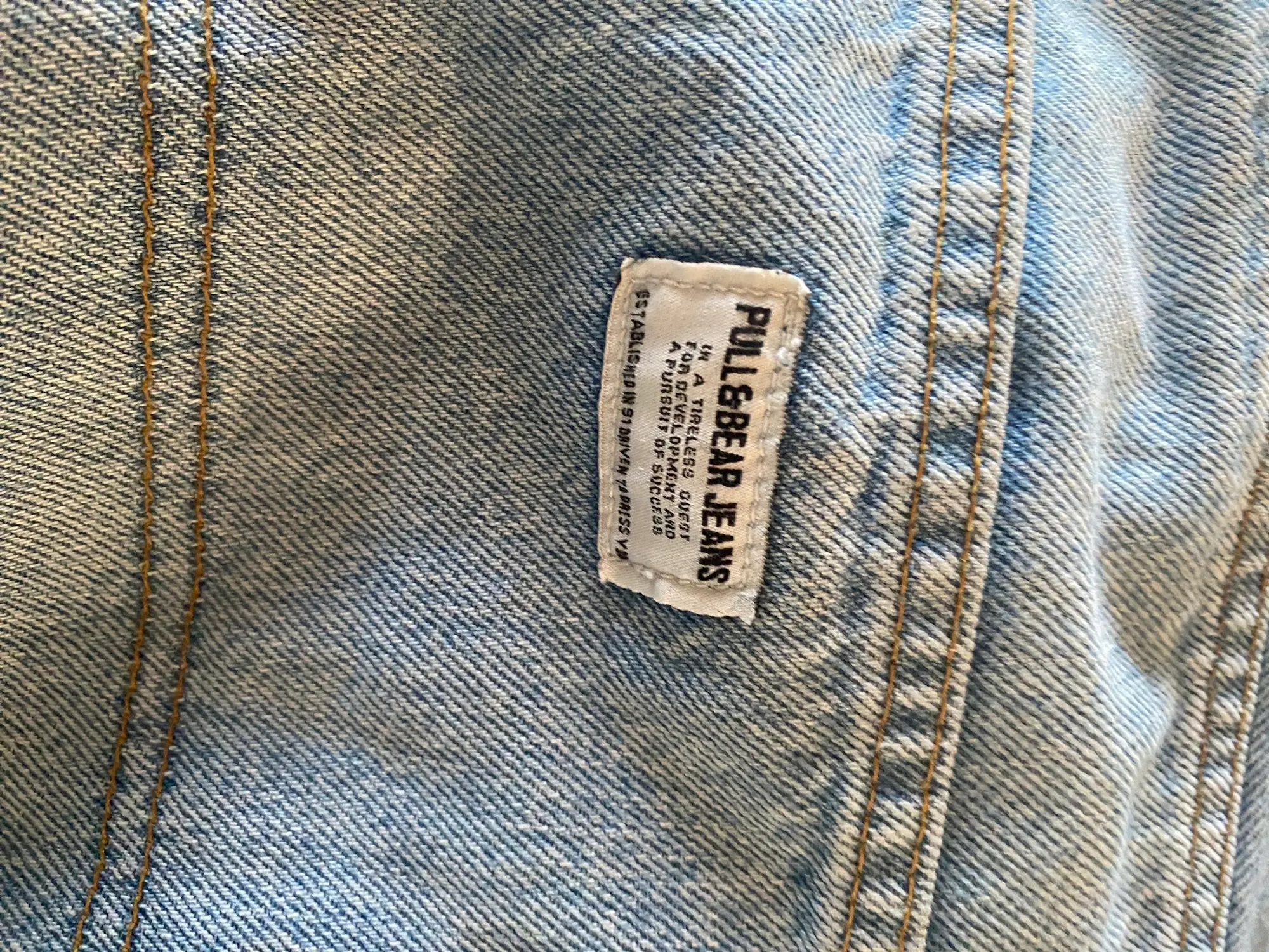 PULLBEAR jeans