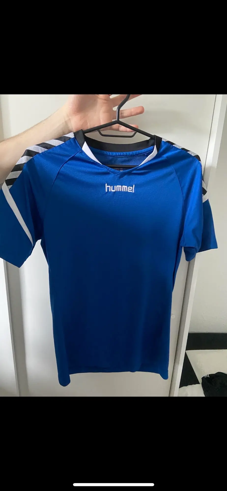 Hummel t-shirt