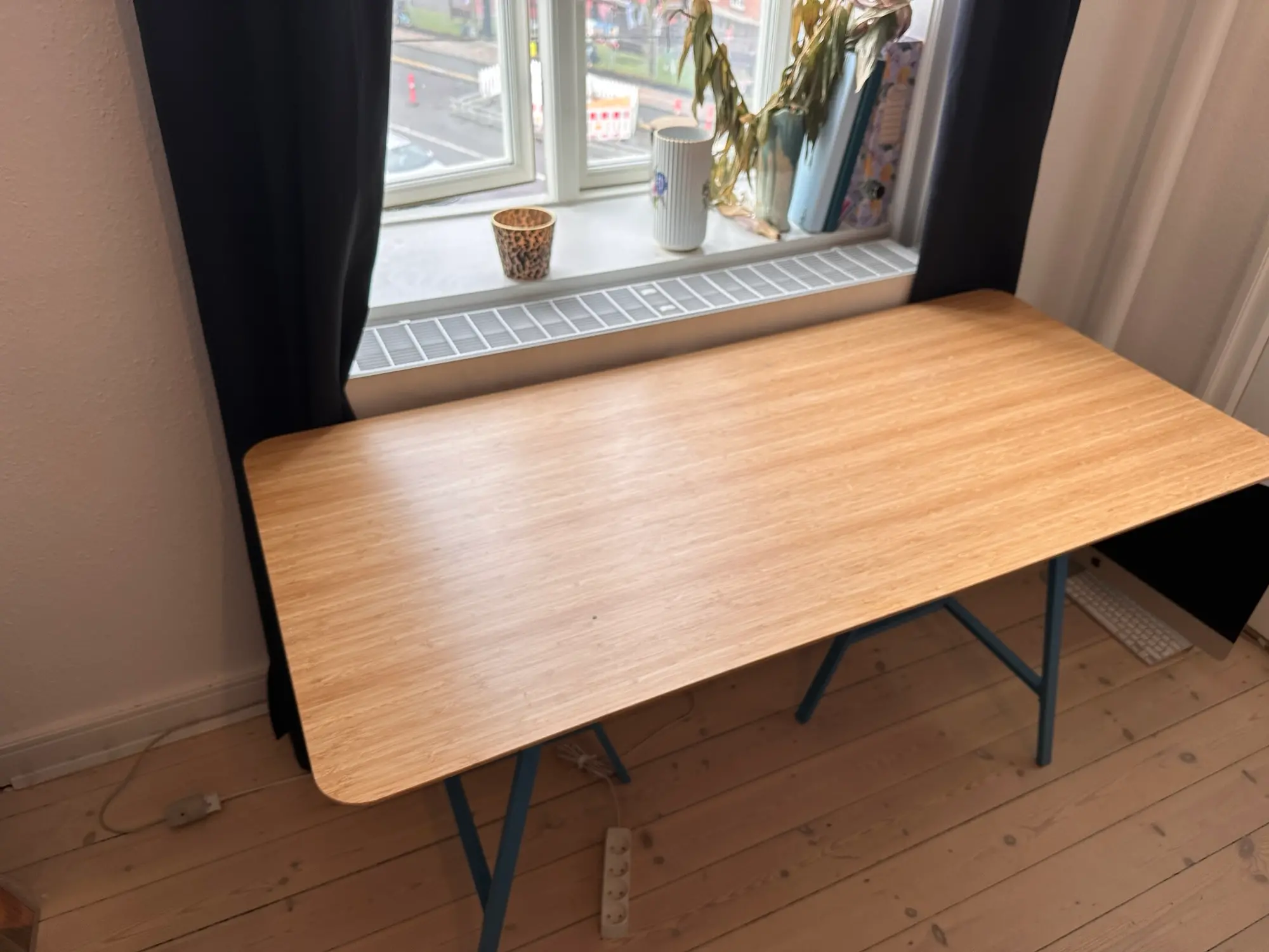 Ikea skrivebord