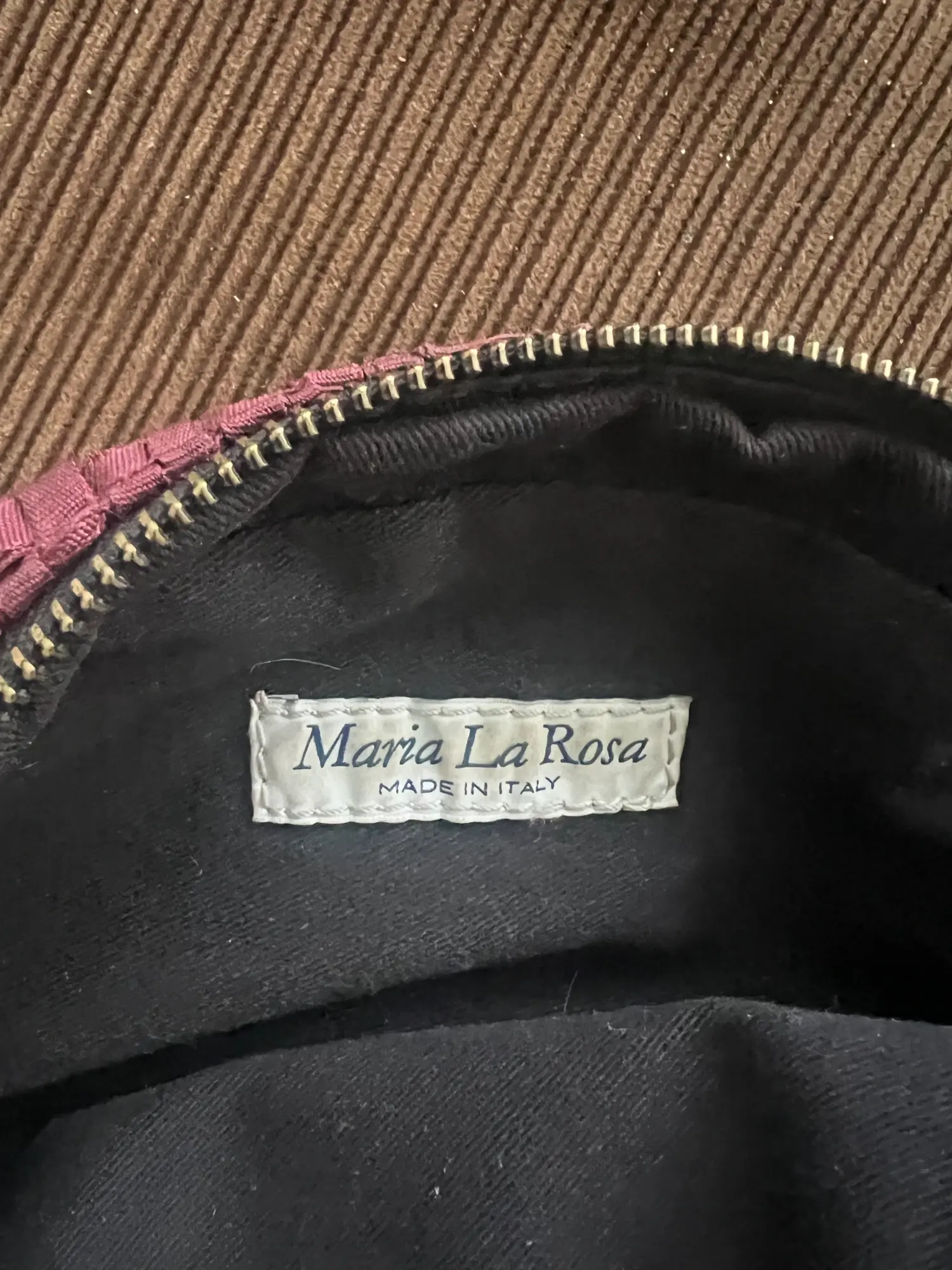 Maria La Rosa clutch