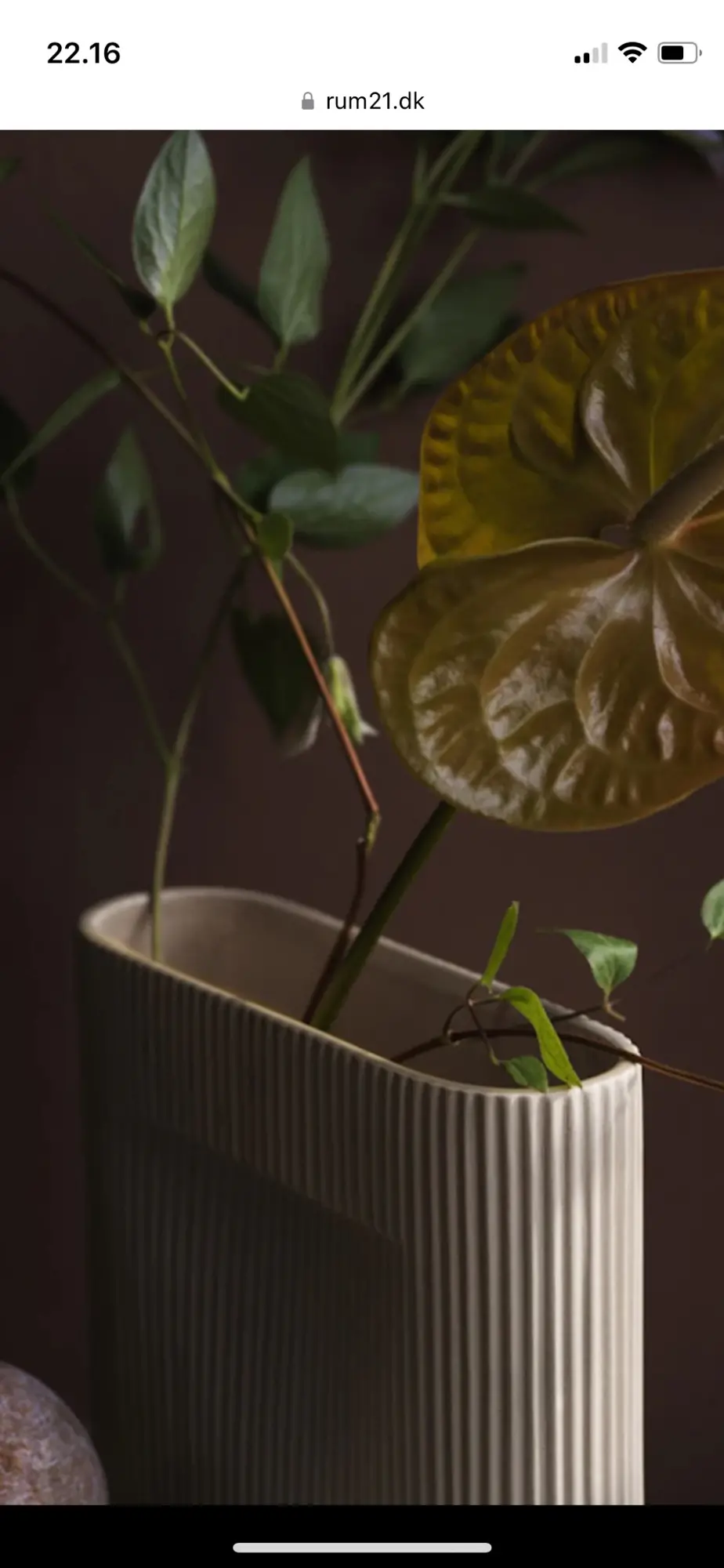 Muuto vase