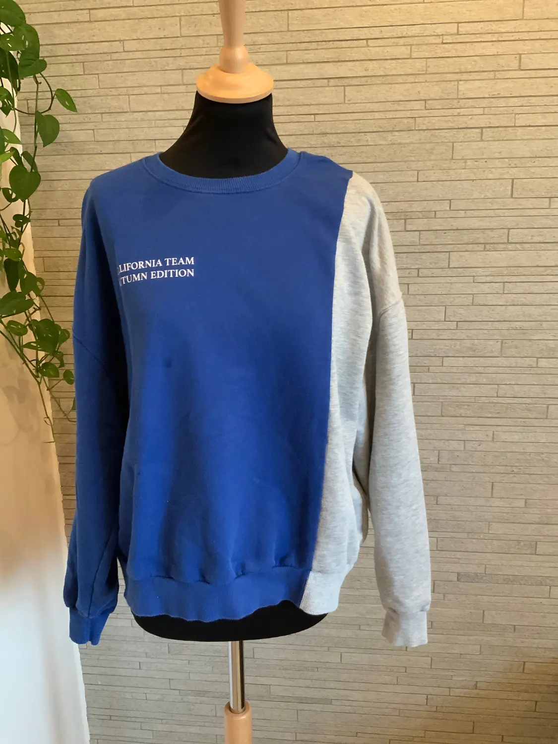 Pull And Bear sweatshirt