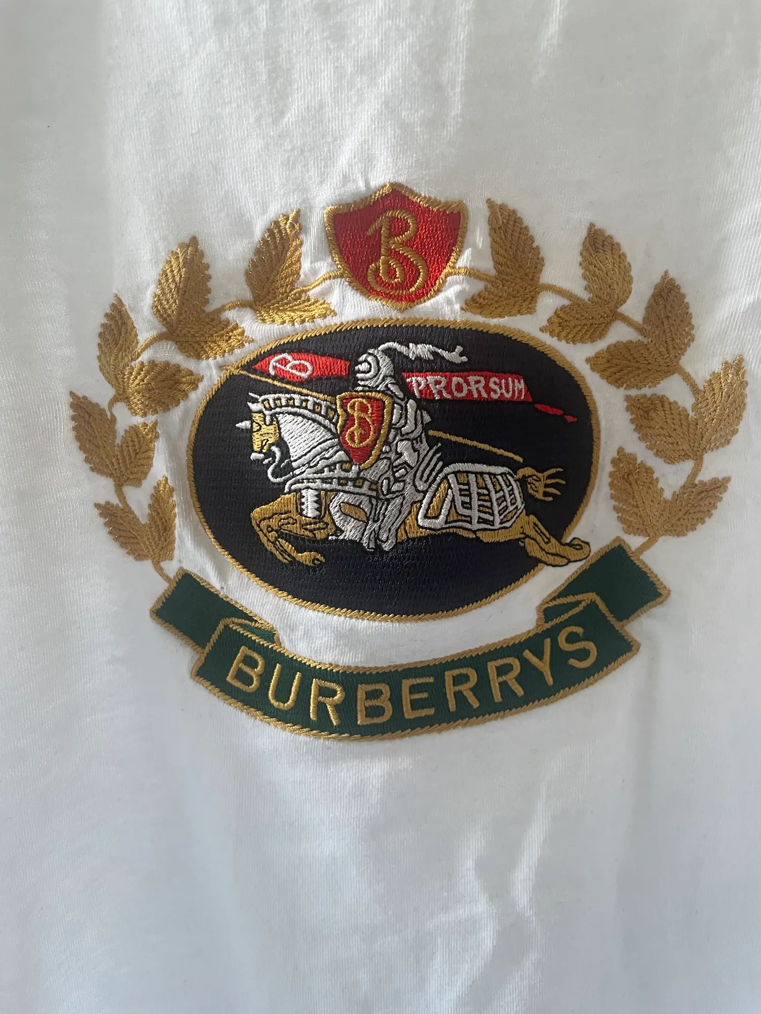 Burberry t-shirt