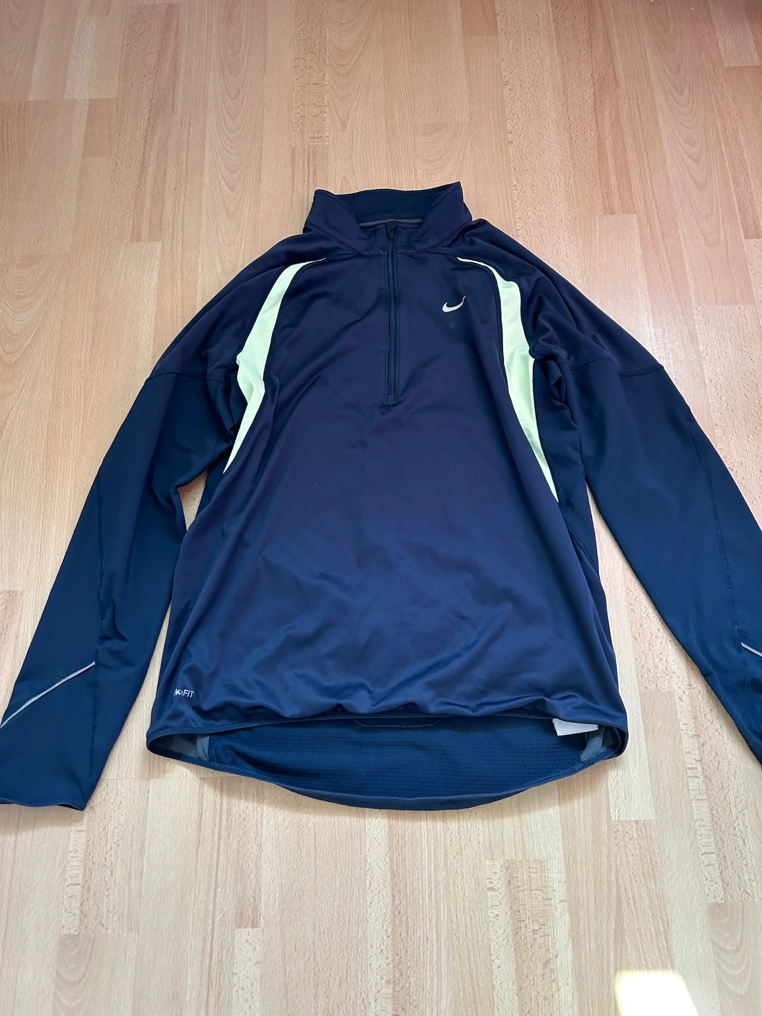 Nike sportsjakke