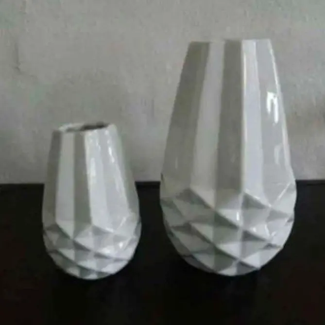 Bloomingville vase