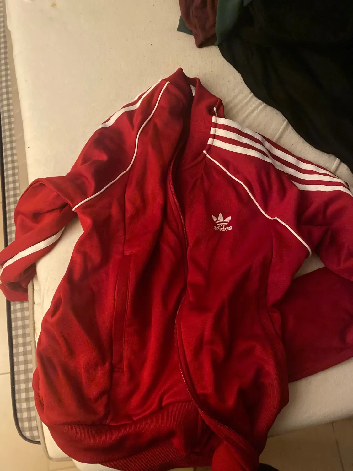 Adidas top