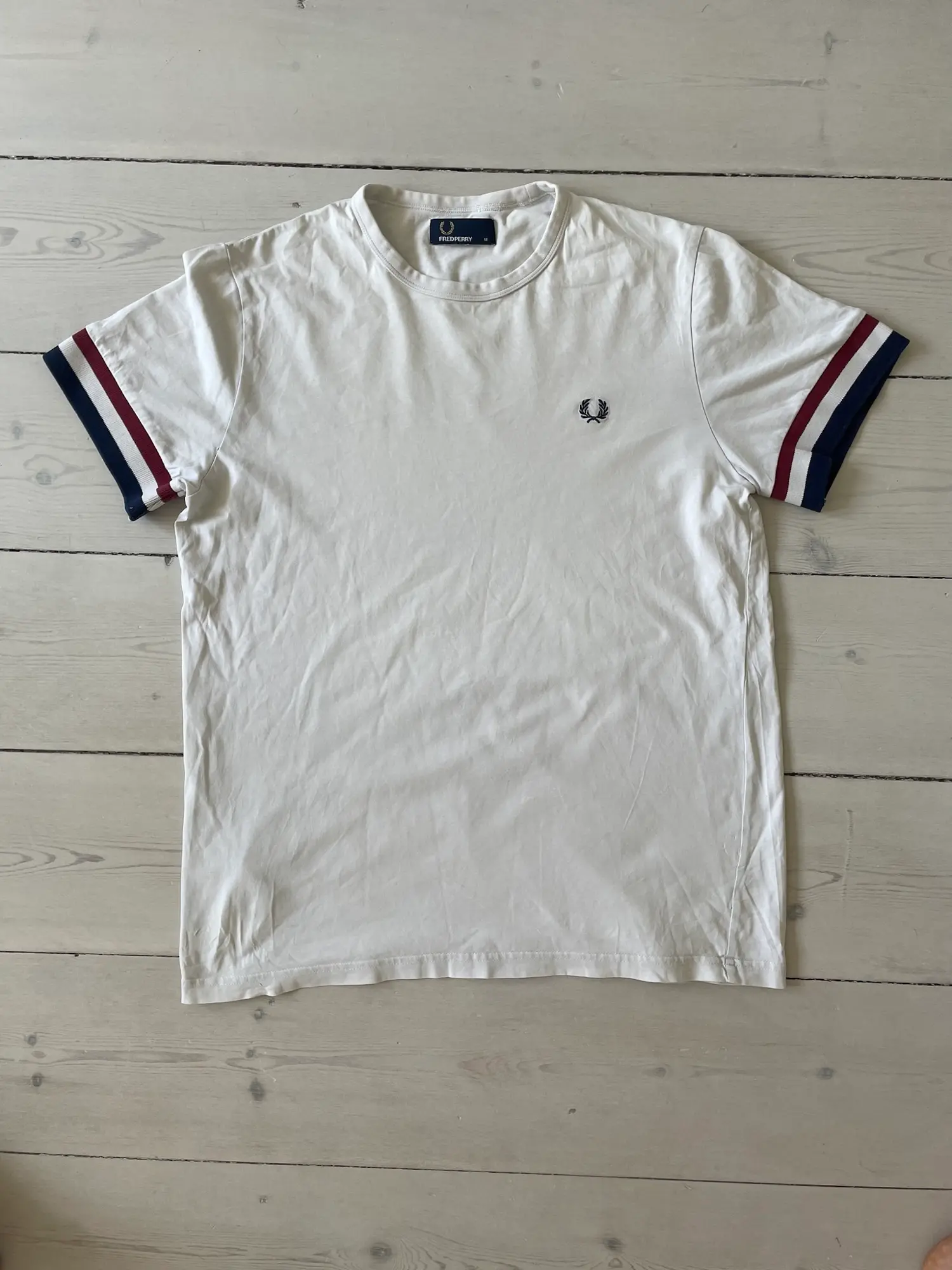 Fred Perry t-shirt