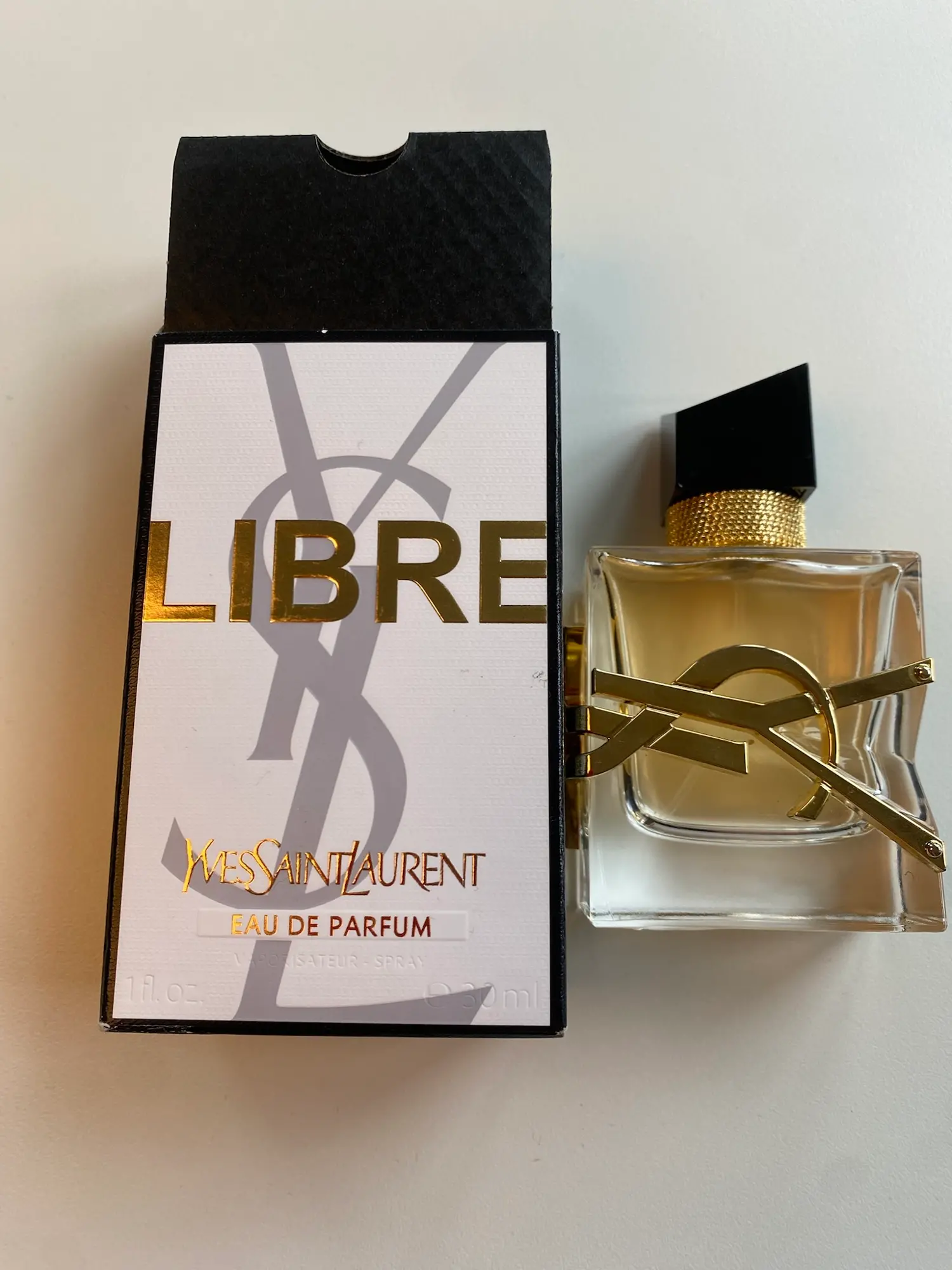 Yves Saint Laurent eau de parfum