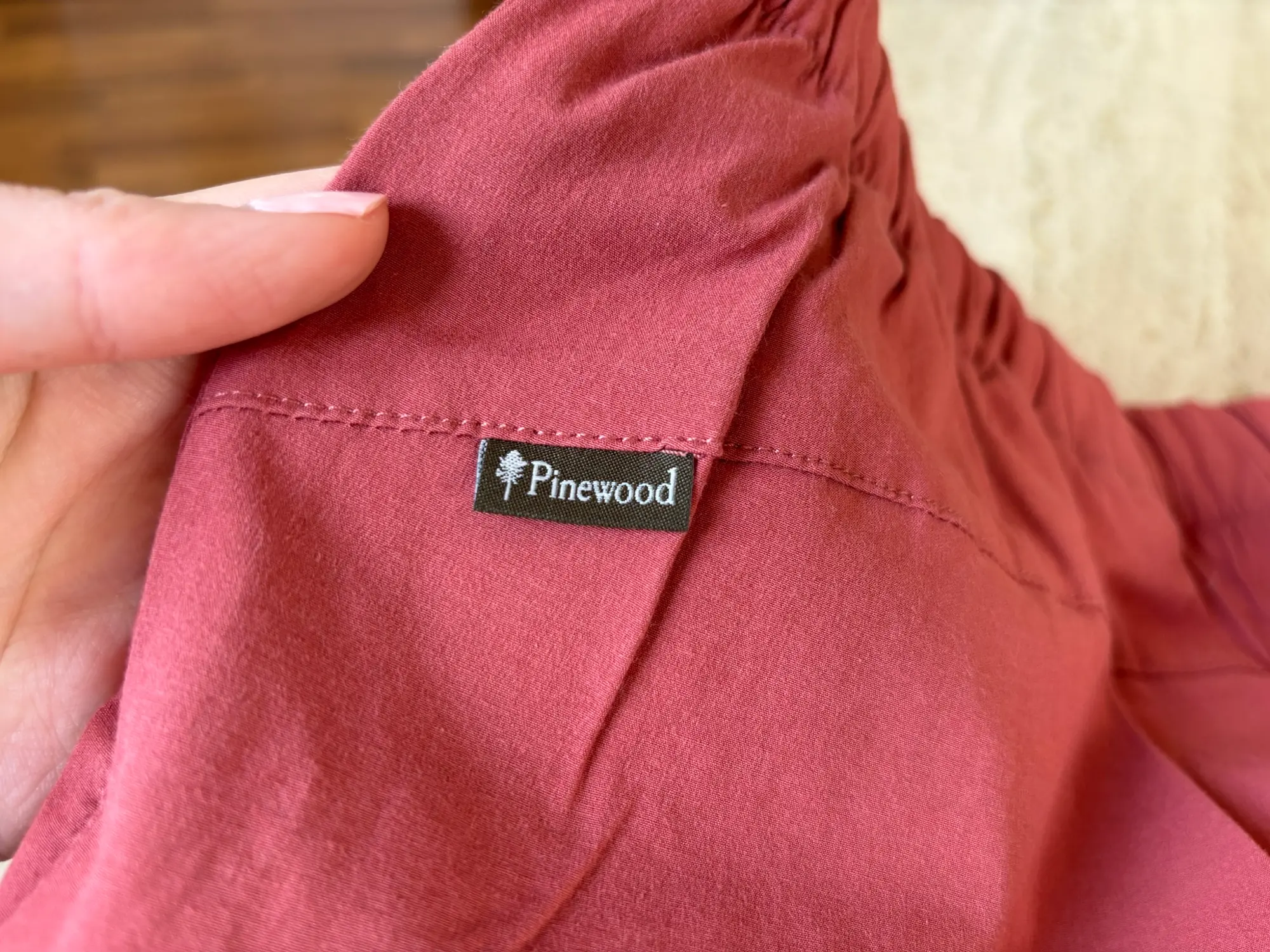 Pinewood nederdel