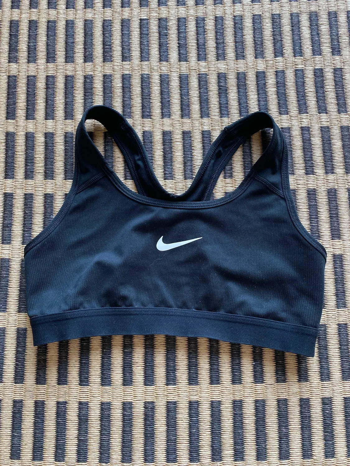 Nike top