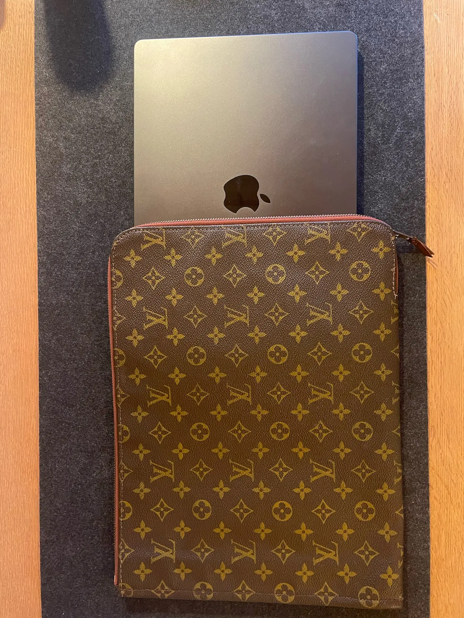 Louis Vuitton anden accessory