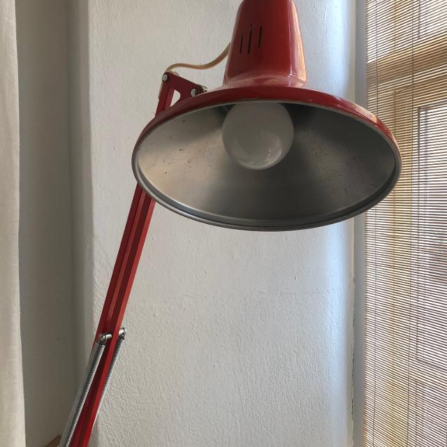 Luxo bordlampe