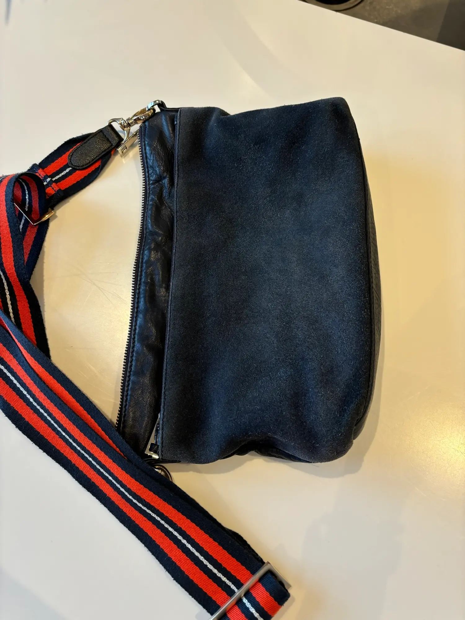 DEPECHE crossbody-taske