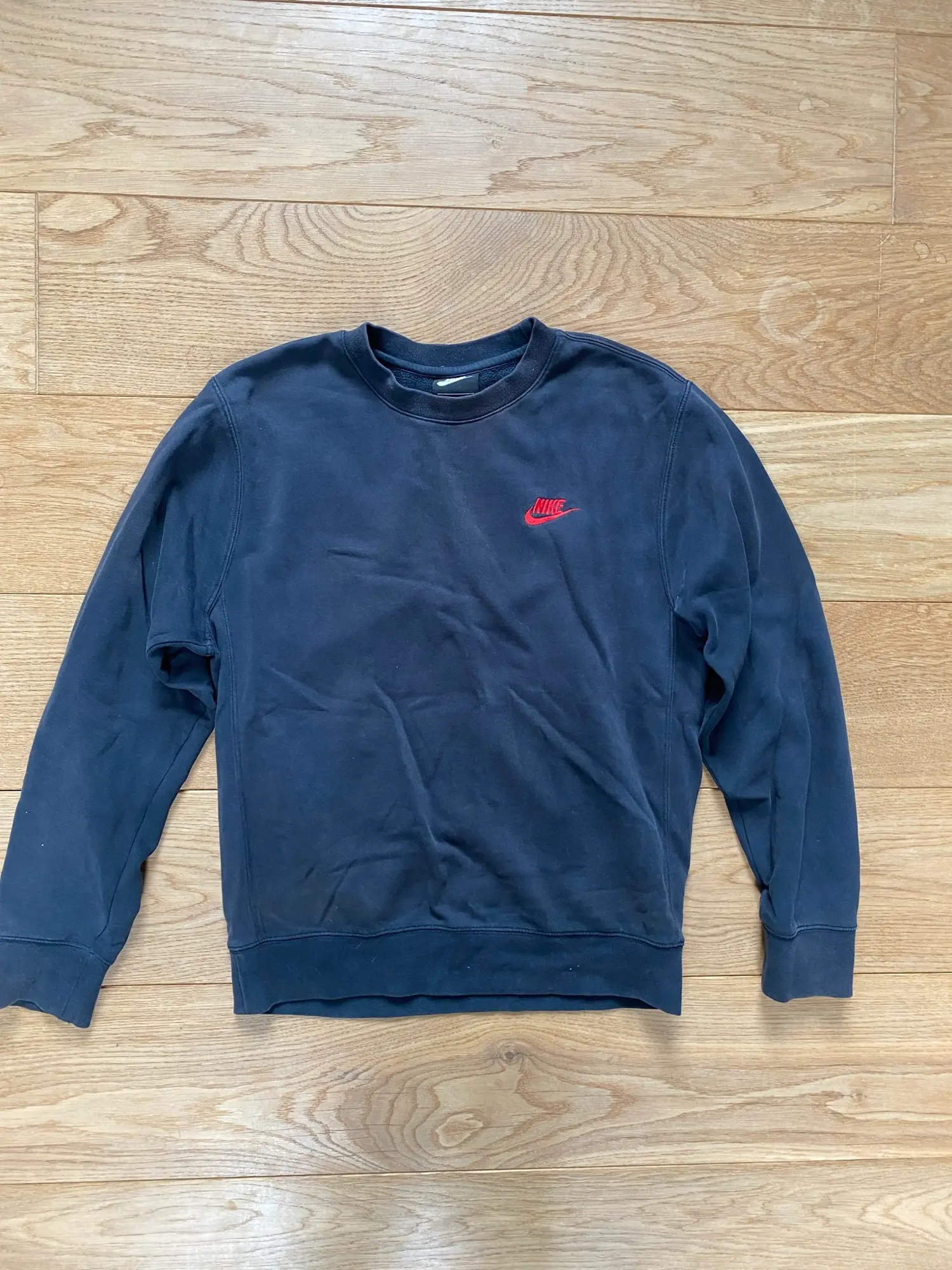 Nike sweatshirt