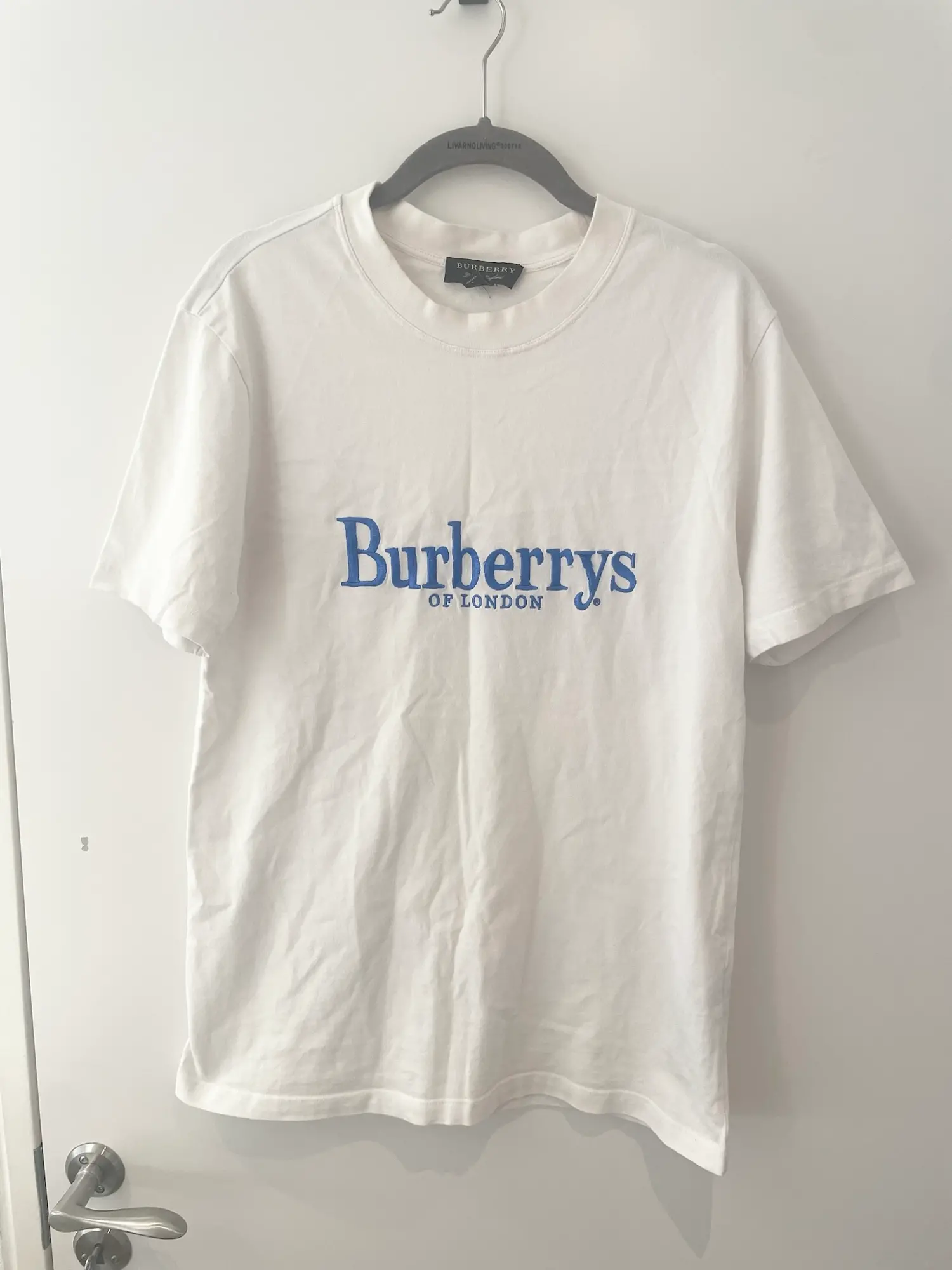 Burberry t-shirt