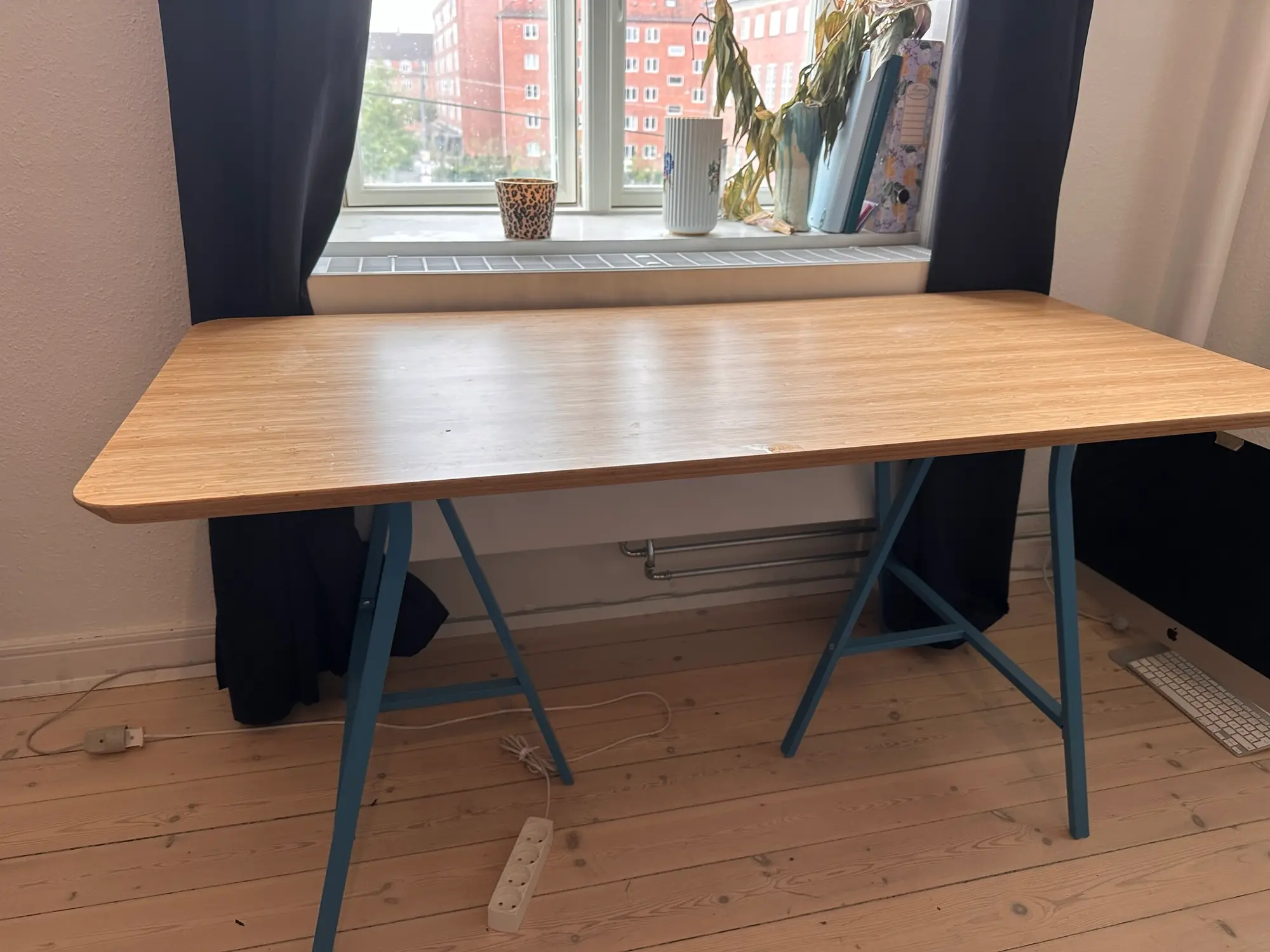 Ikea skrivebord