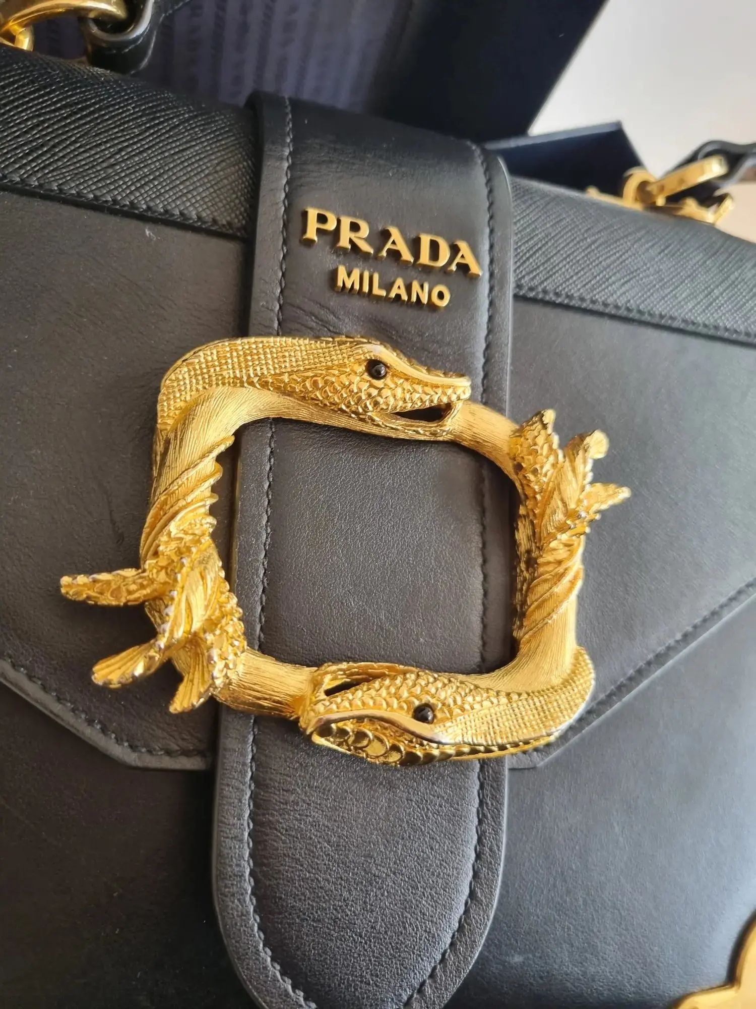 Prada skuldertaske