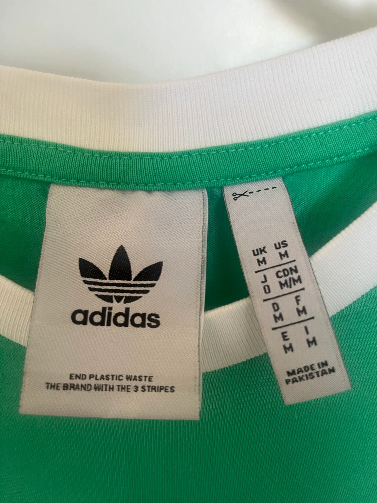 Adidas t-shirt